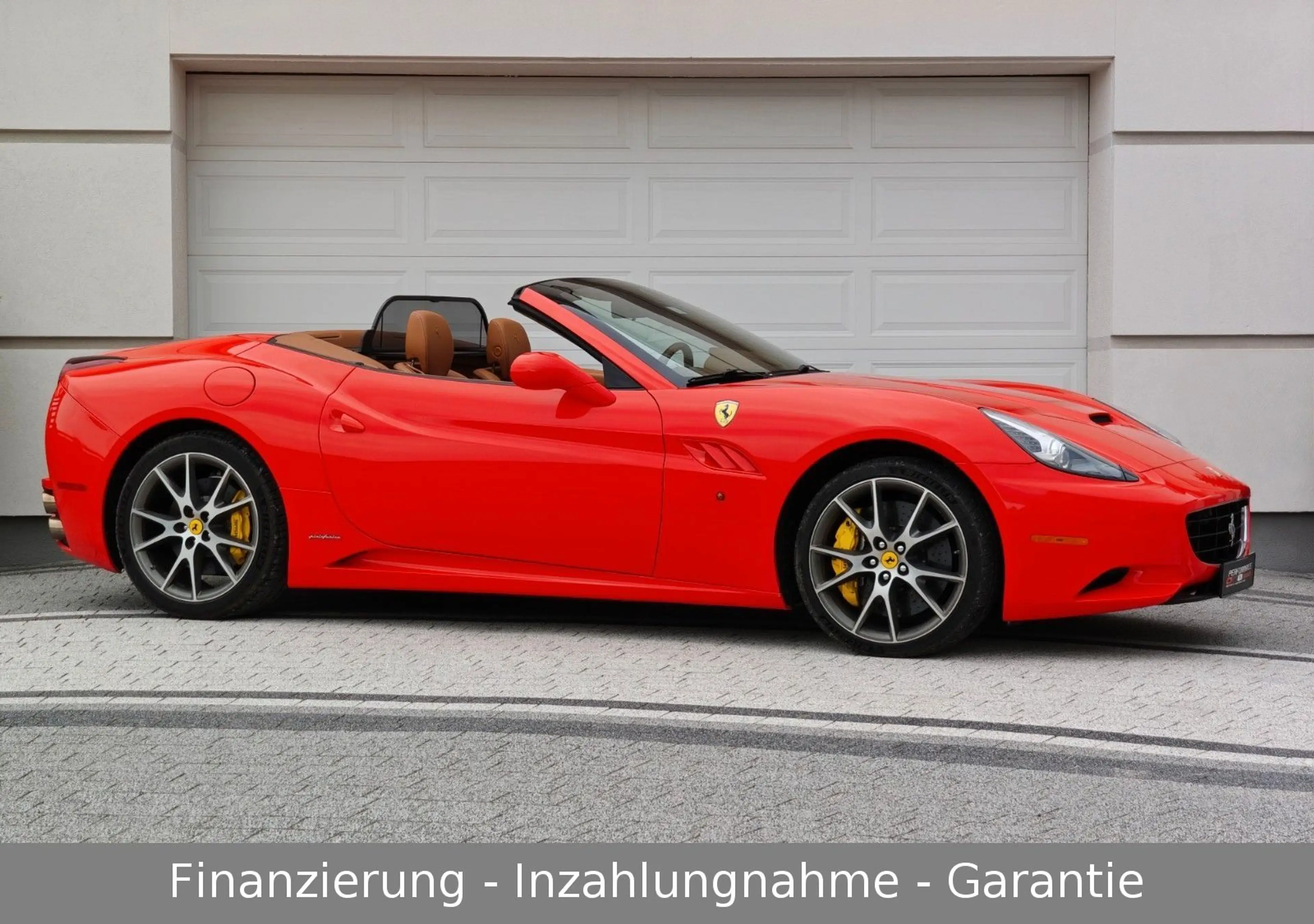 Ferrari California - — photo 2