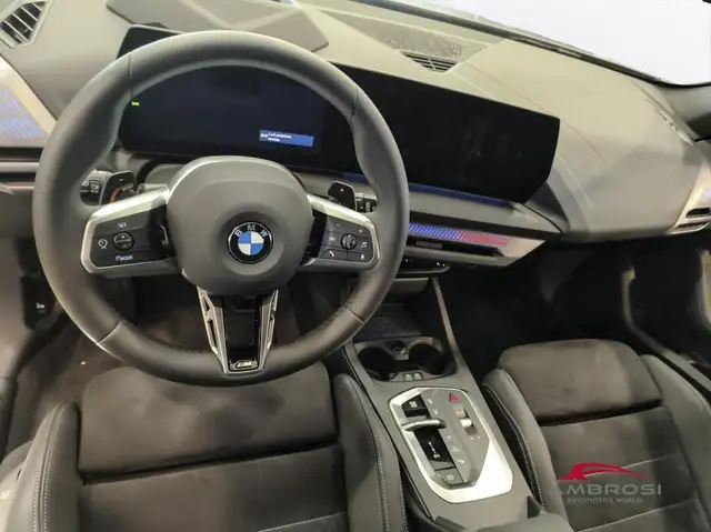 BMW 1 Series view 12
