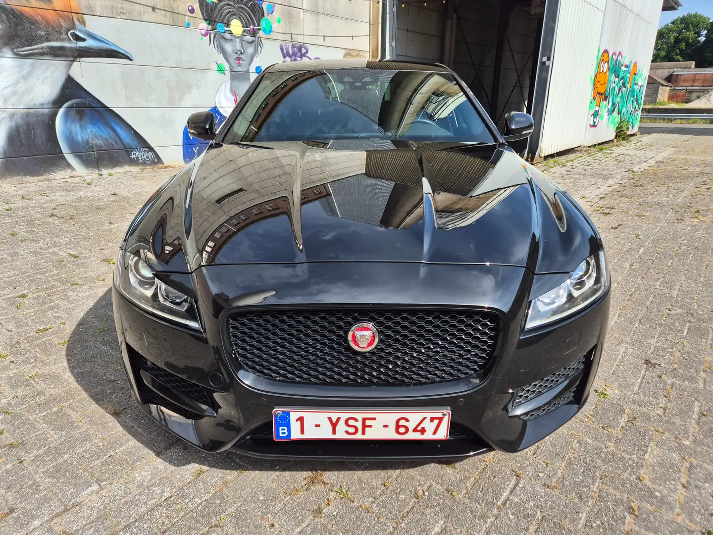 Jaguar XF XF 20d Sportbrake  Aut. R-Sport Noir - 2