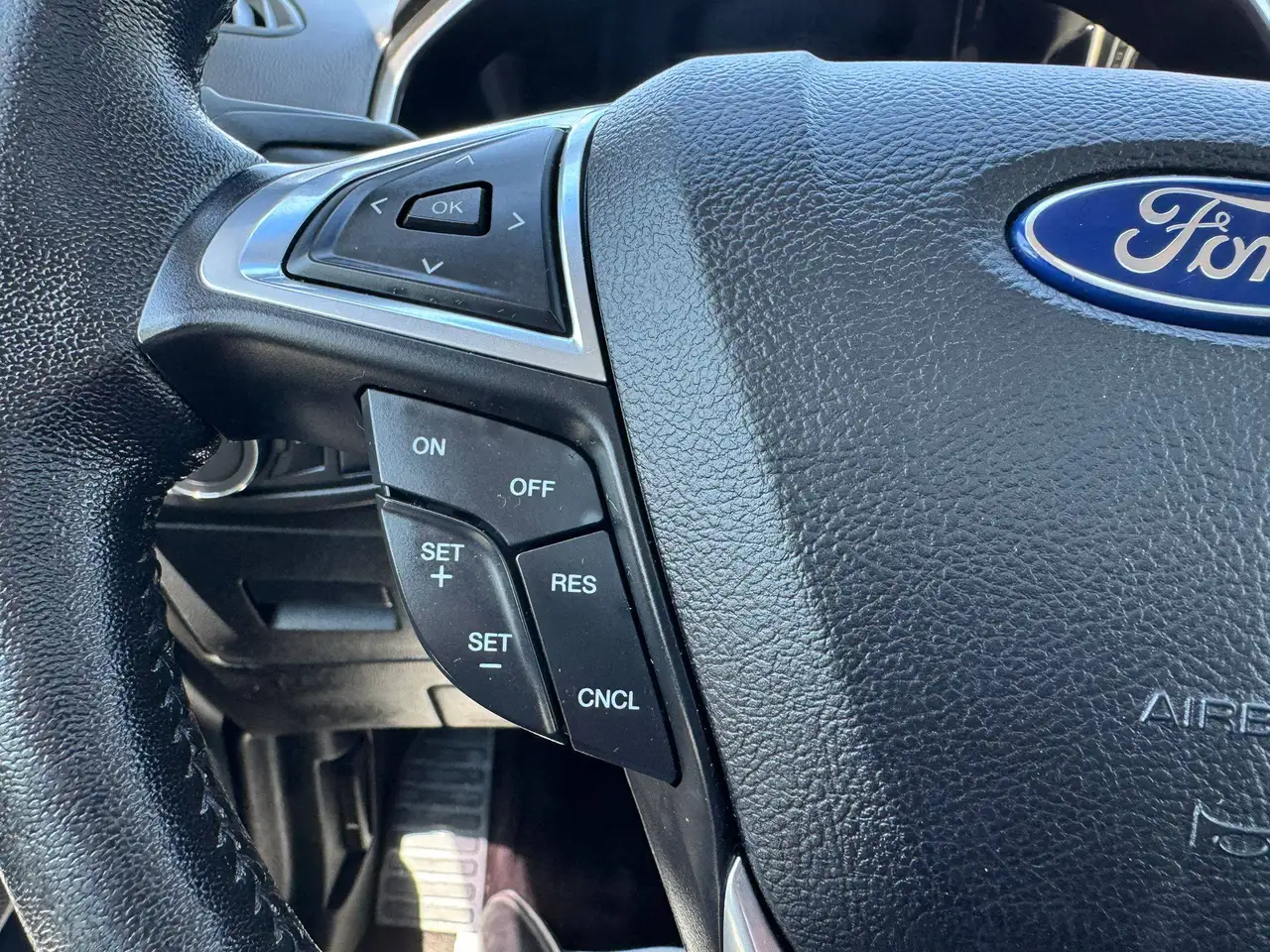 Ford Edge снимка Ford Edge