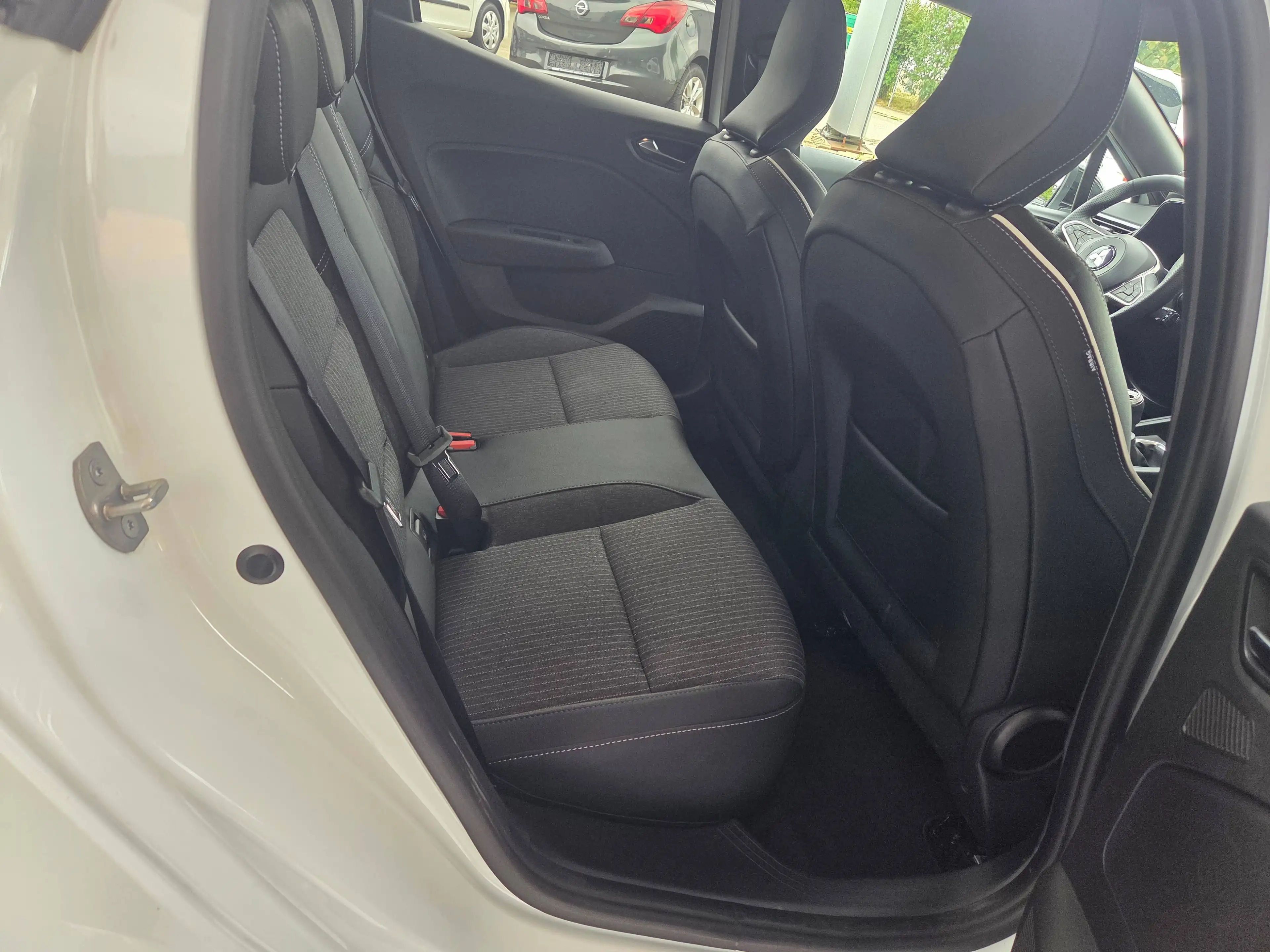 Mitsubishi Colt Colt 1.0 Turbo SELECT — photo 12