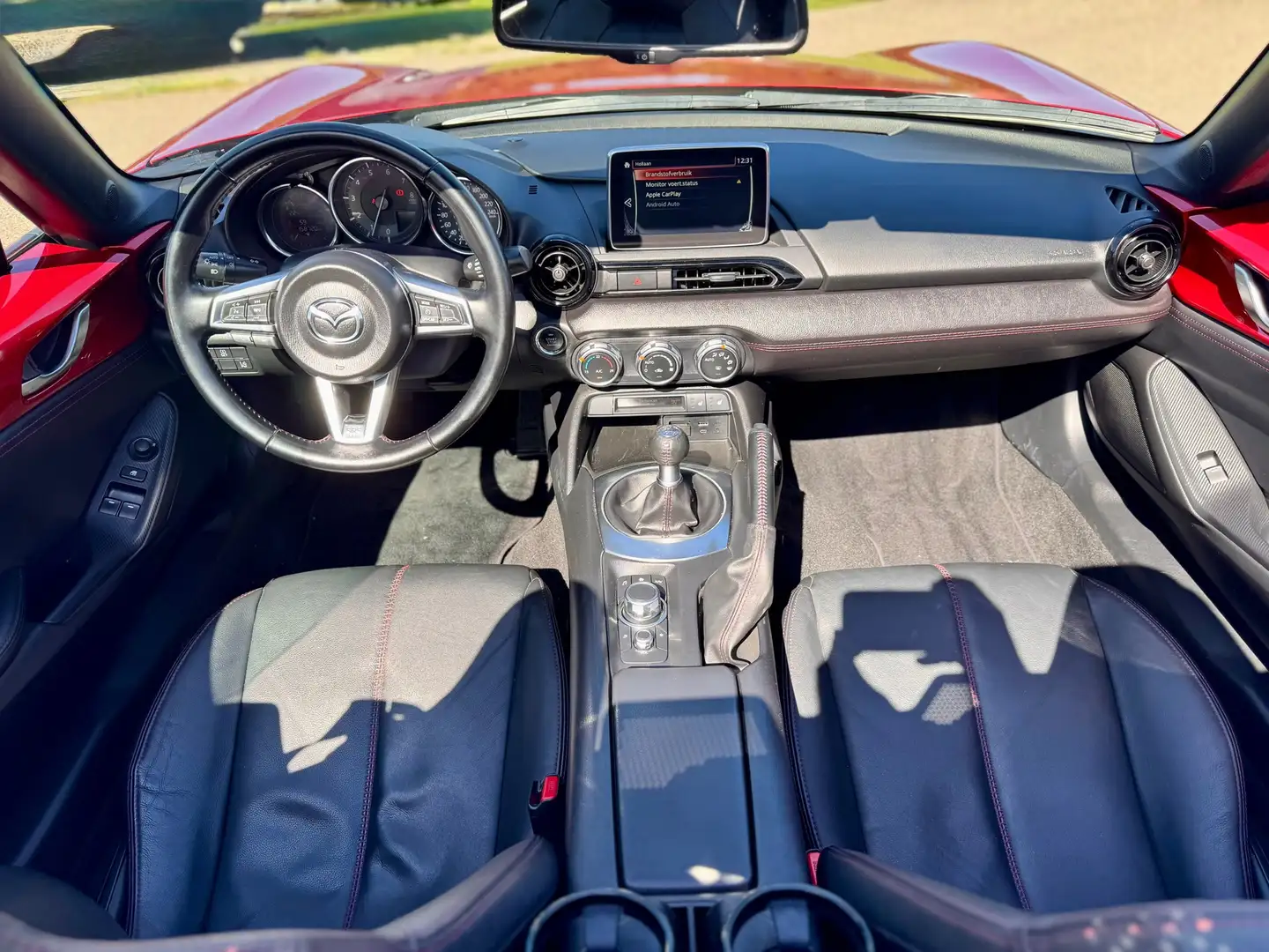 Mazda MX-5 1.5 SkyActiv-G 131 GT-M Leer Airco Stoelverwarming Roşu - 2