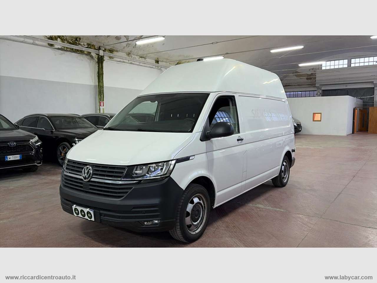 Volkswagen Transporter 2.0TDI 150 4M. PL Furg.