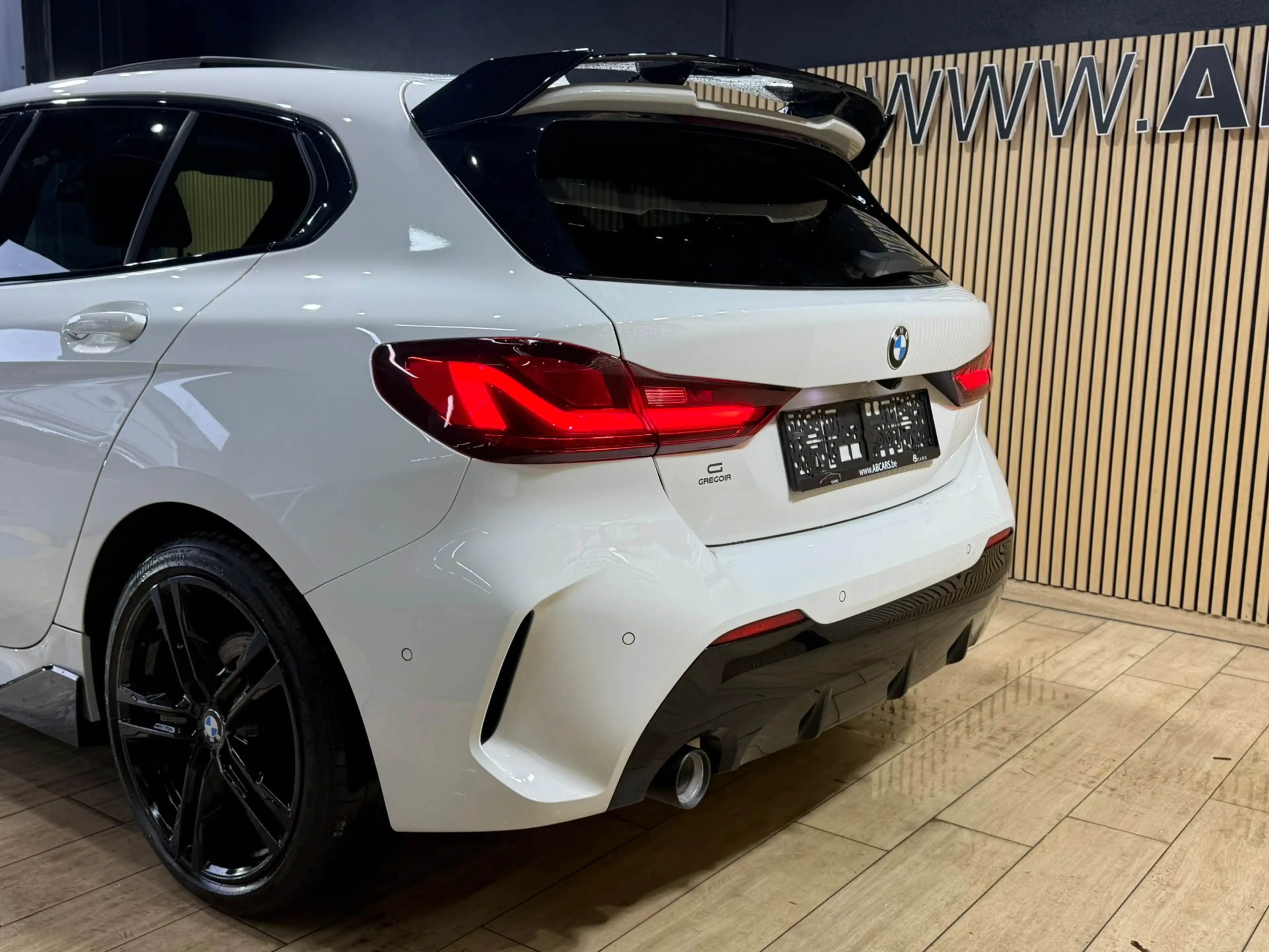 BMW 116 dA PACK M PERFORMANCE ** GARANTIE 12 MOIS ** — photo 8