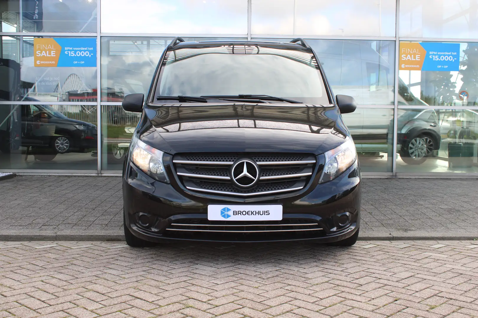 Mercedes-Benz Vito 111 CDI Lang | Trekhaak | Achteruirijcamera | Side Noir - 2
