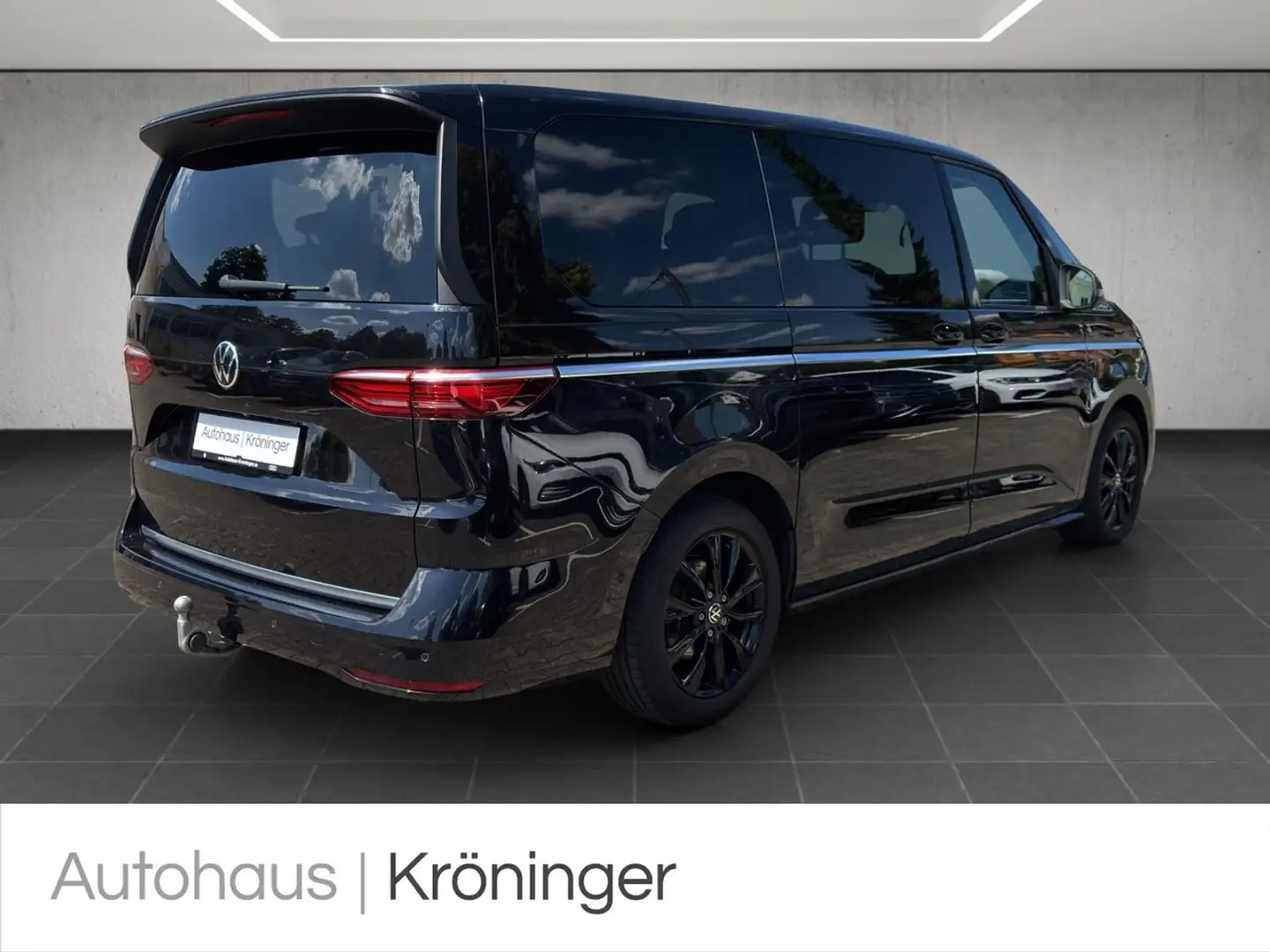 Volkswagen T7 Multivan Style lang Massage HUD Panorama Schwarz - 2