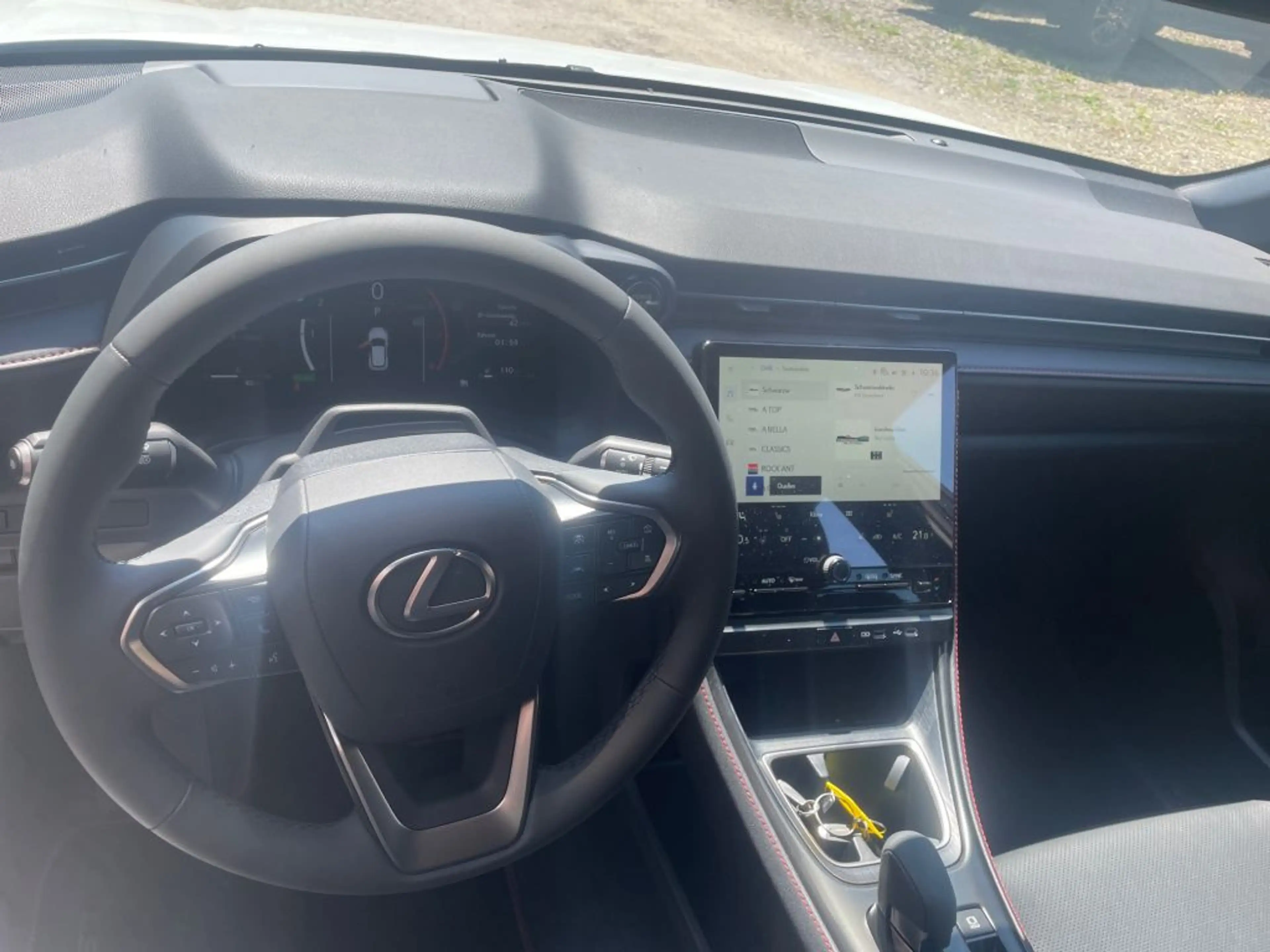 Lexus LBX FWD Elegant Black Edition*Ele.HK*SHZ*PDC*Leder — photo 14