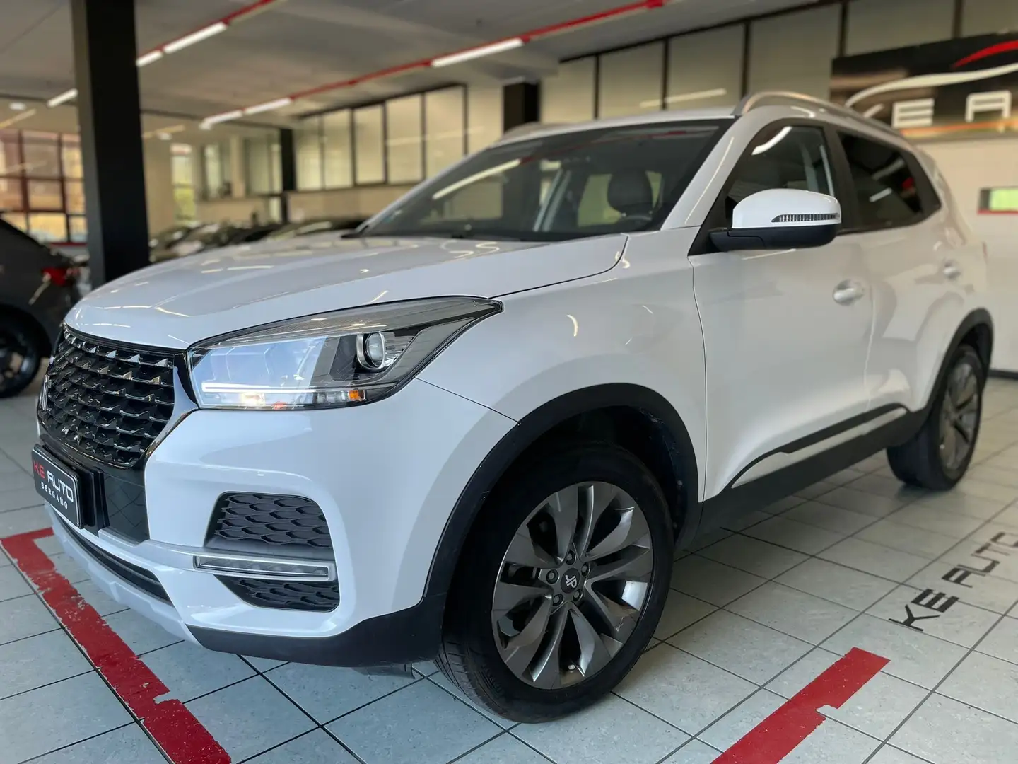 DR Automobiles DR4 4.0 1.5 Gpl 114cv Blanc - 1