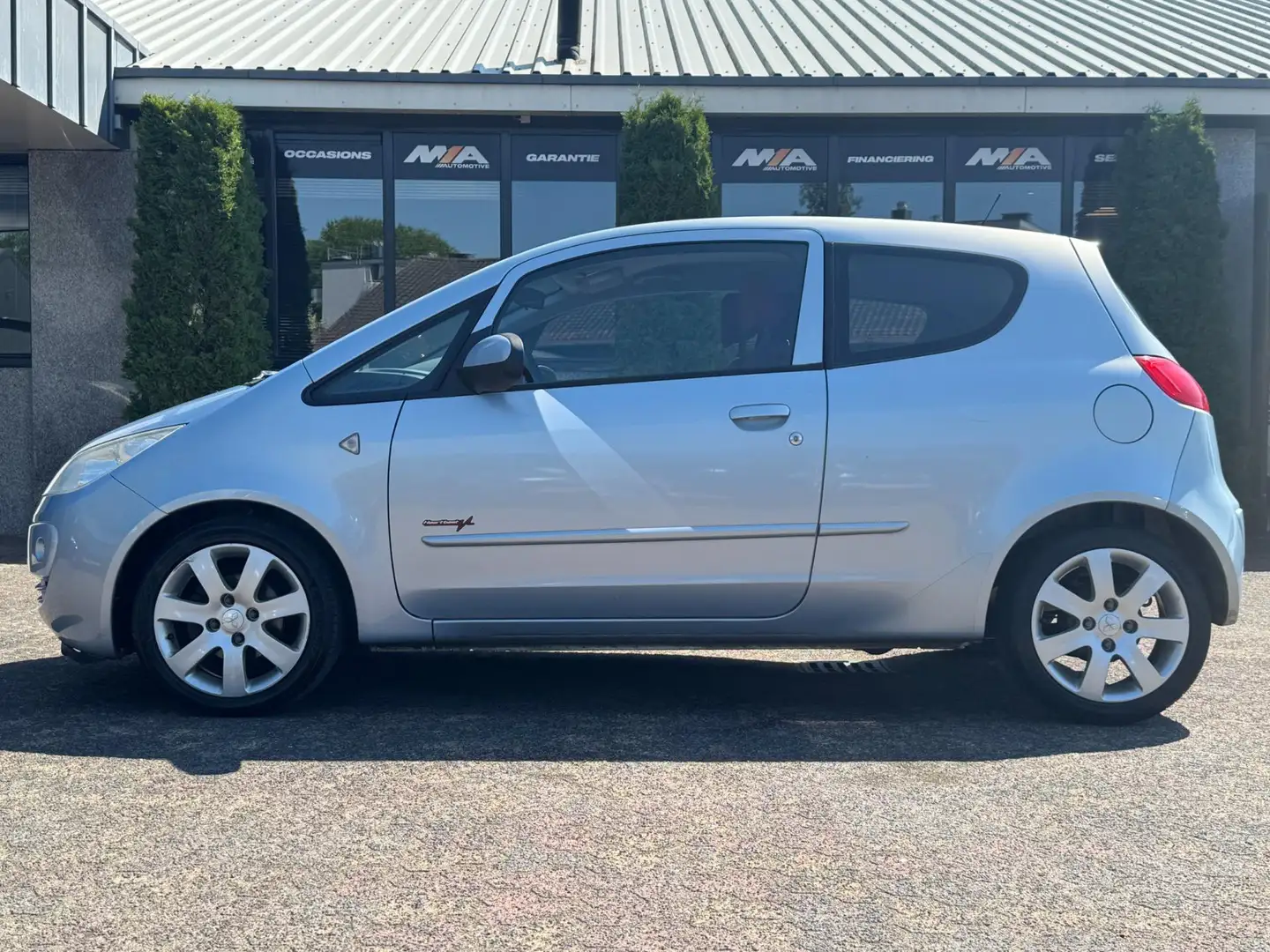 Mitsubishi Colt 1.3 | AIRCO | 1E EIG | NIEUWE APK Blauw - 2