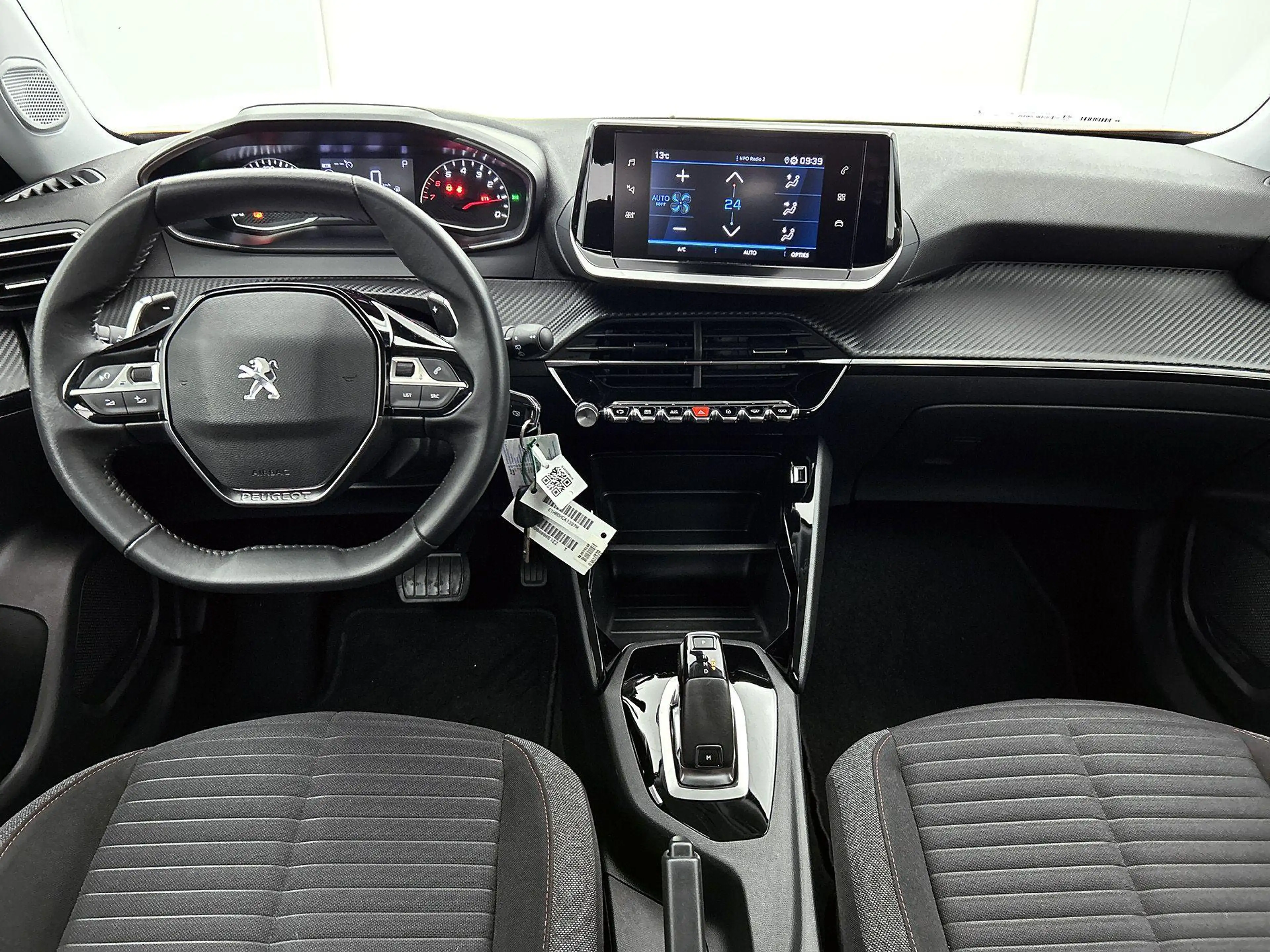 Peugeot 2008 SUV Active Pack 130pk Automaat | Parkeersensoren A — photo 12