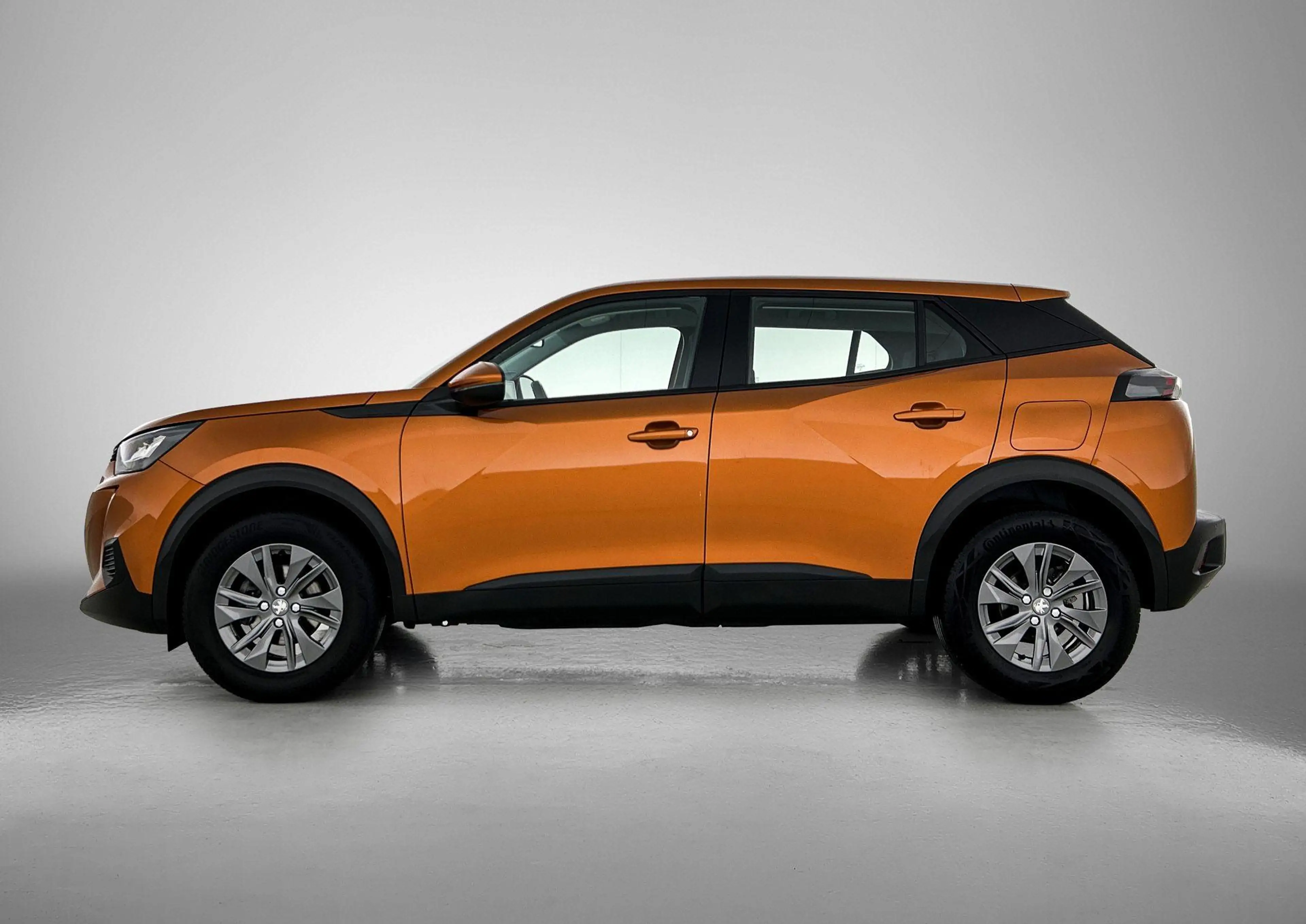 Peugeot 2008 SUV Active Pack 130pk Automaat | Parkeersensoren A — photo 2