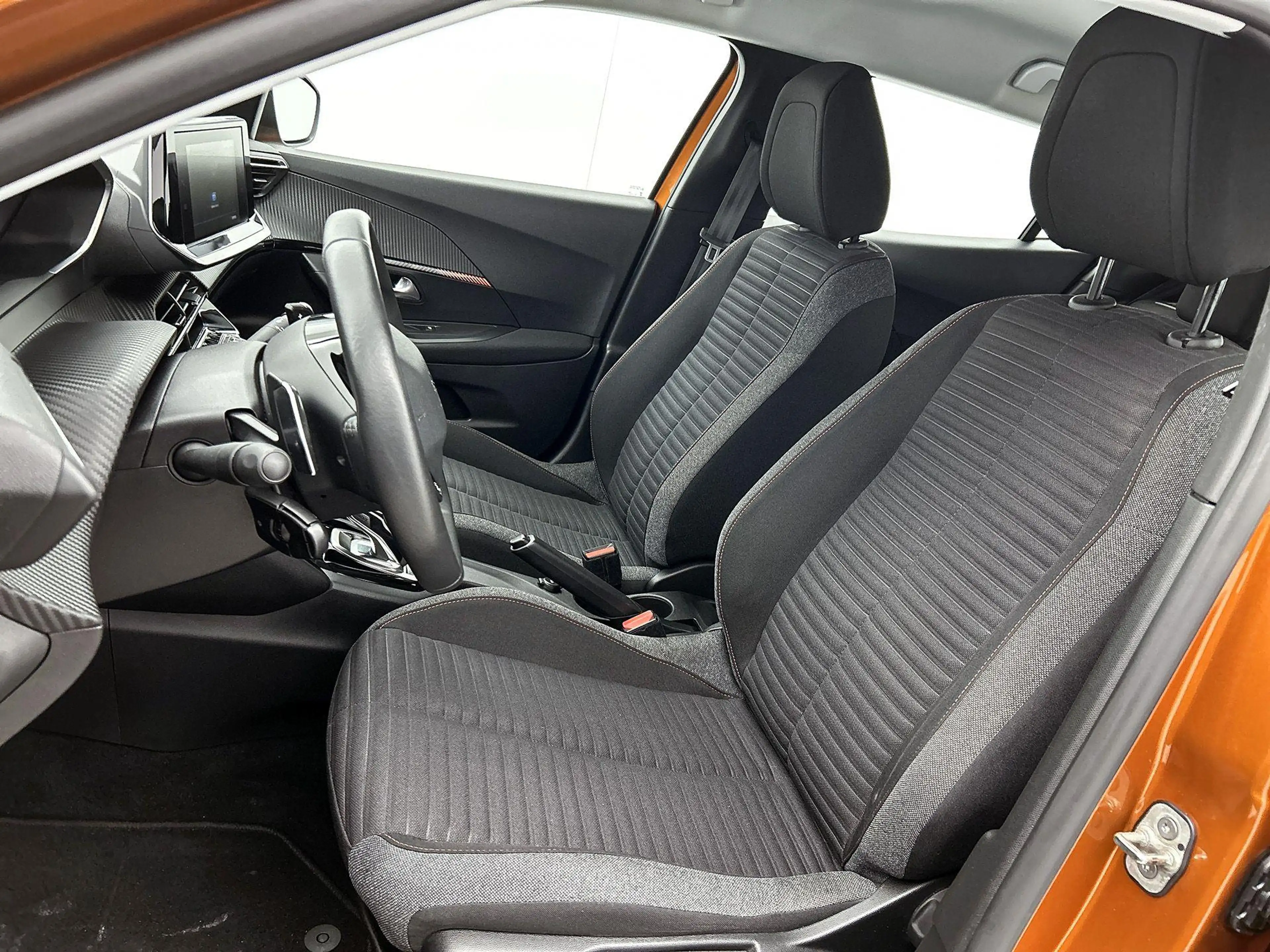 Peugeot 2008 SUV Active Pack 130pk Automaat | Parkeersensoren A — photo 10
