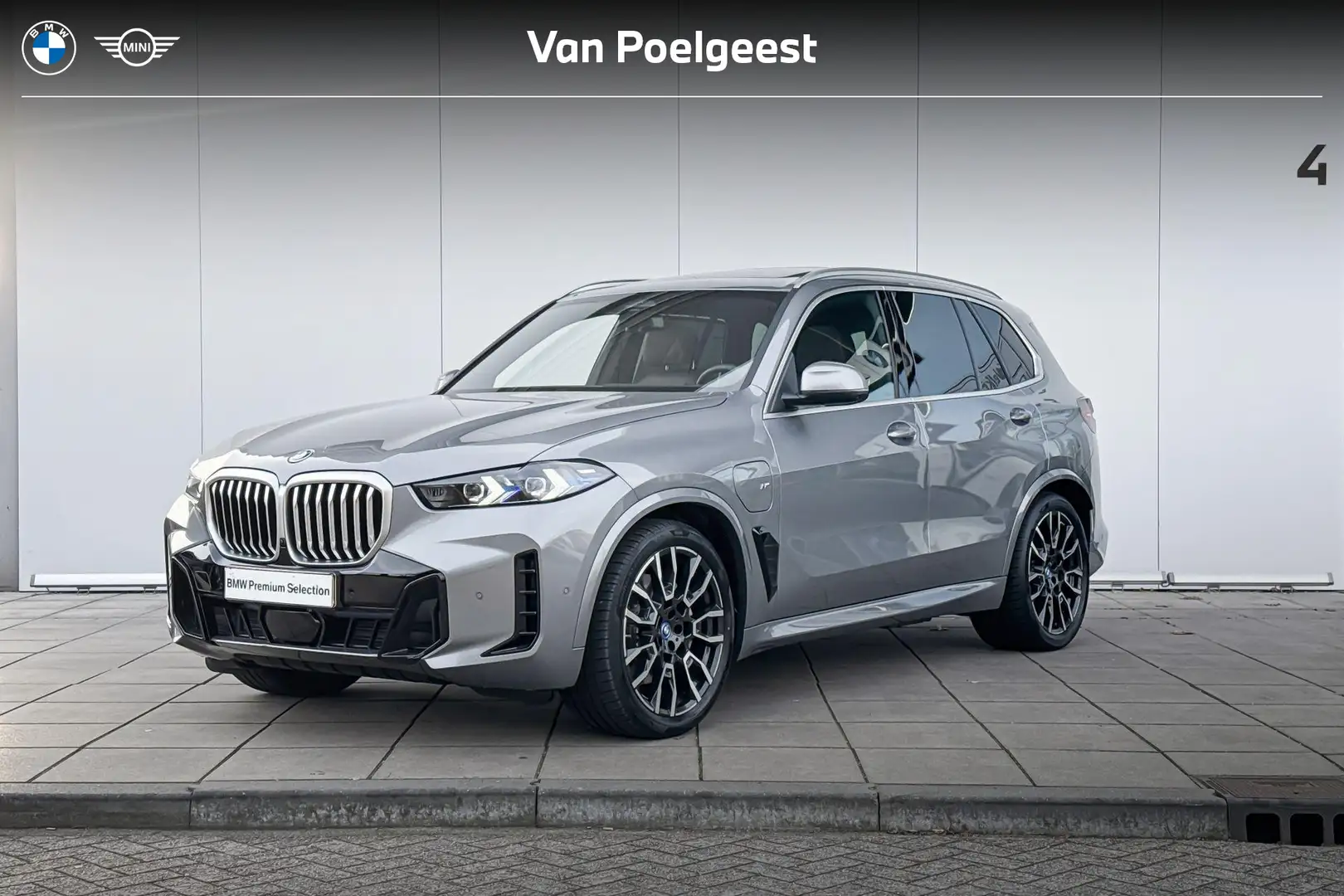 BMW X5 xDrive50e M-Sport / Glazen Panoramadak / Harman Ka Gris - 1