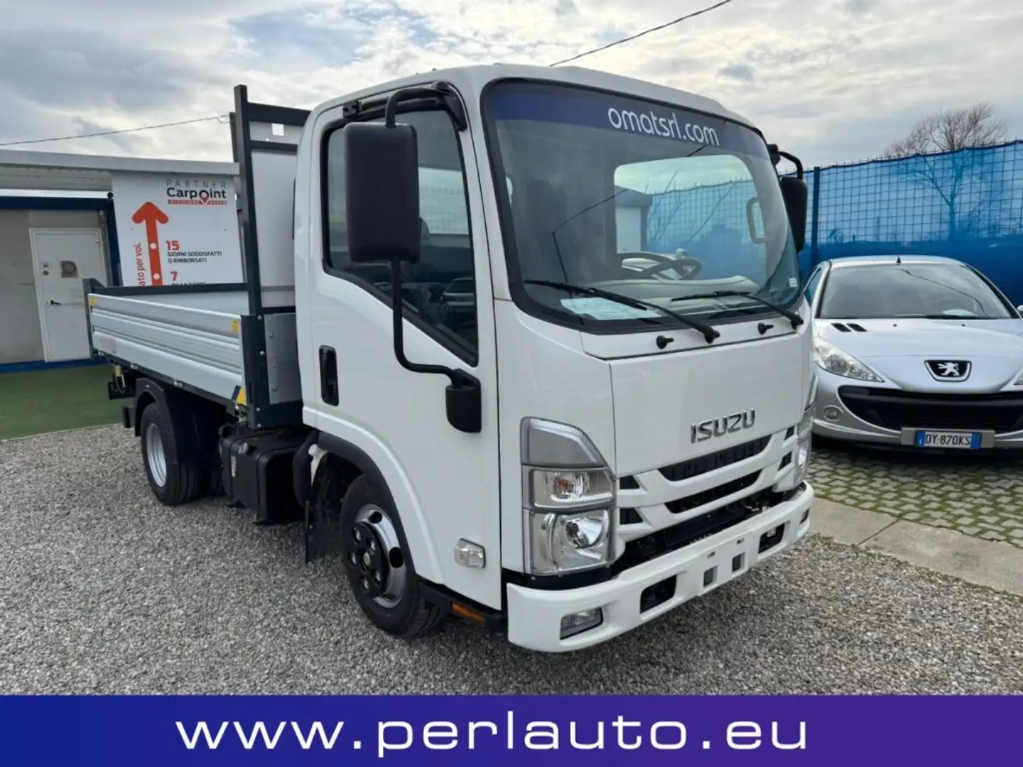 Isuzu M21 T E 1.9 TDI PC-RG RIBALTABILE 3 LATI Белый - 2