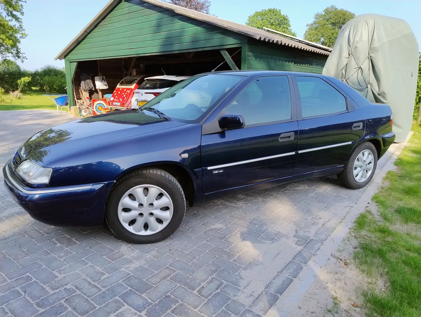 Citroen Xantia 1.8i-16V Millésime Blau - 2