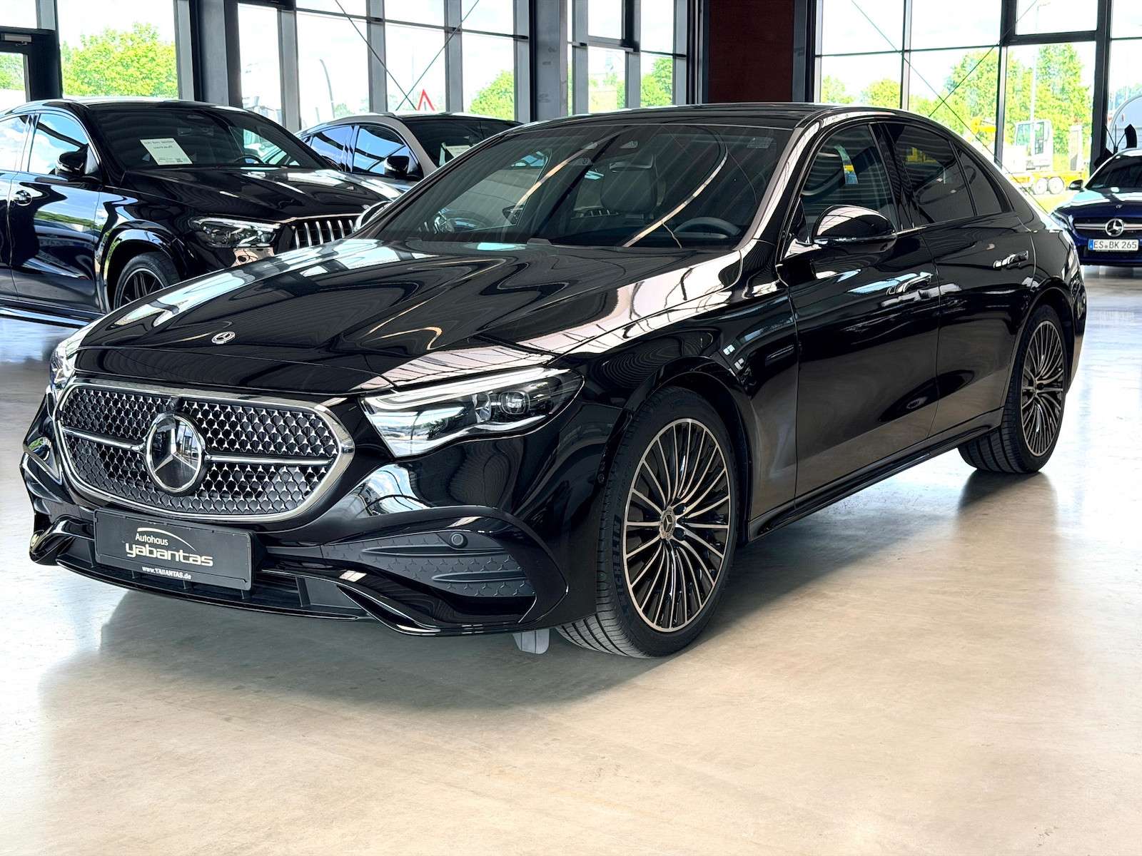 Second hand Mercedes Benz E-Class 200