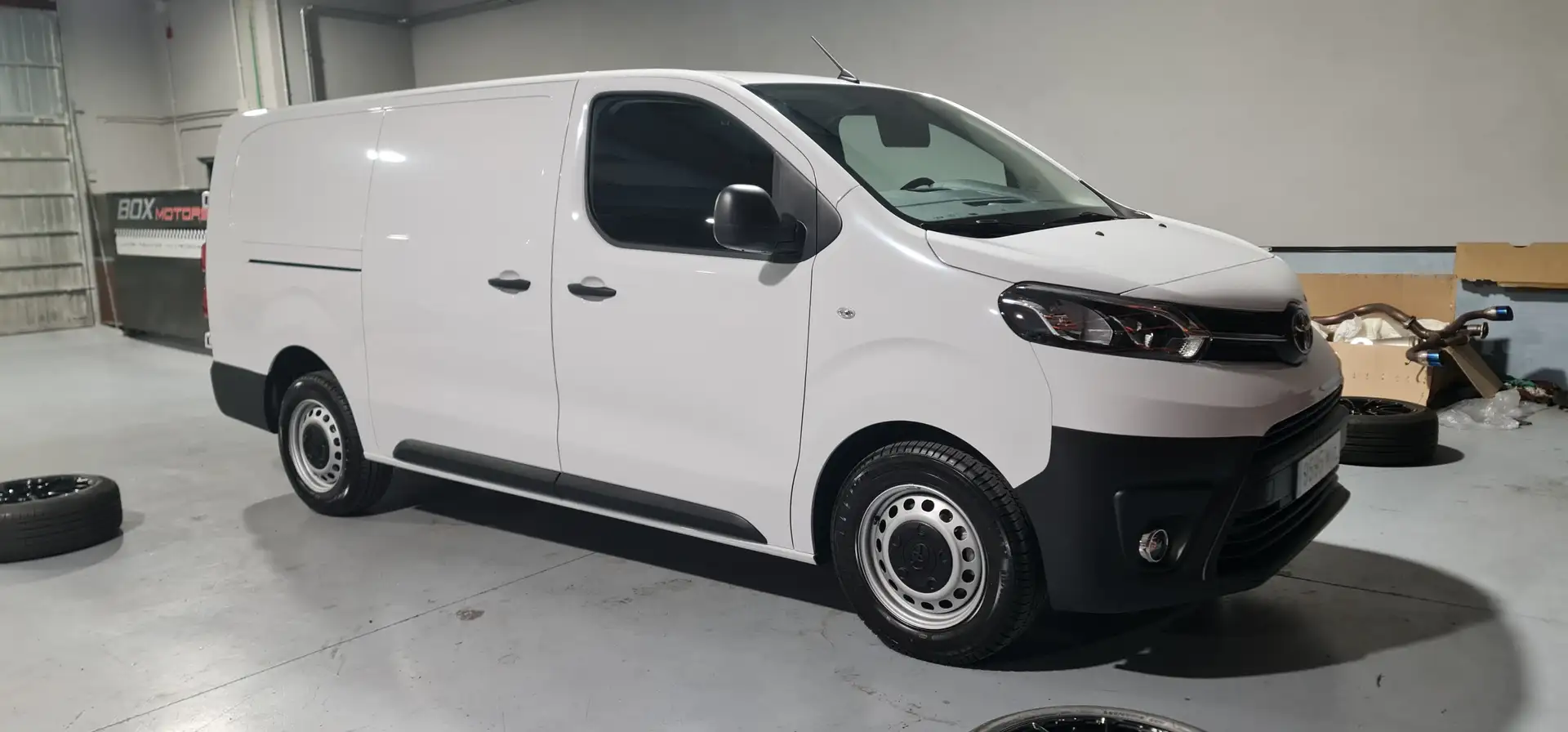 Toyota Proace Van L2 2.0D GX Plus 145 Blanco - 1