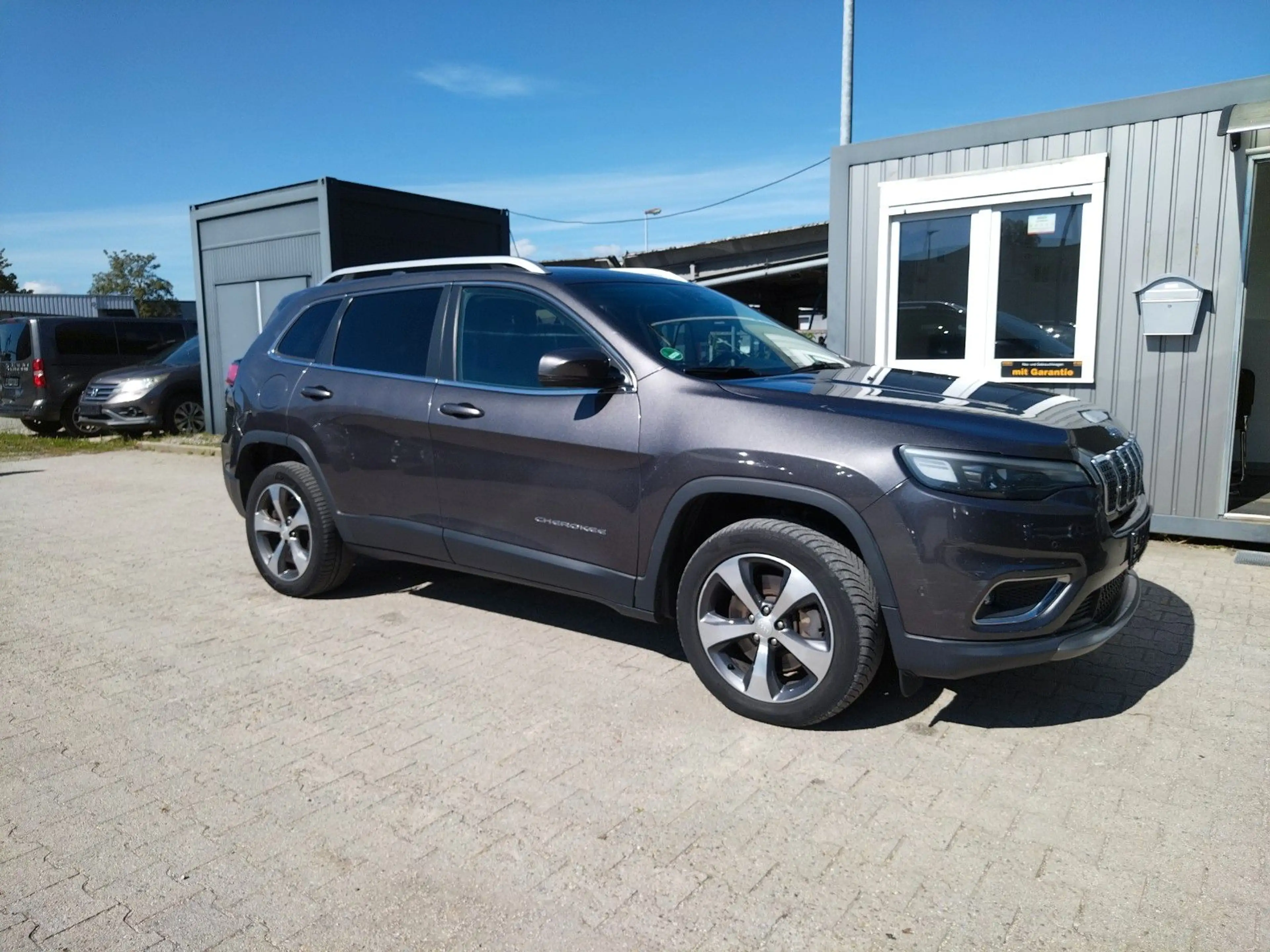 Jeep Cherokee Limited 4WD+LEDER+NAVI+CAM+ACC+SHZ+PDC — photo 8