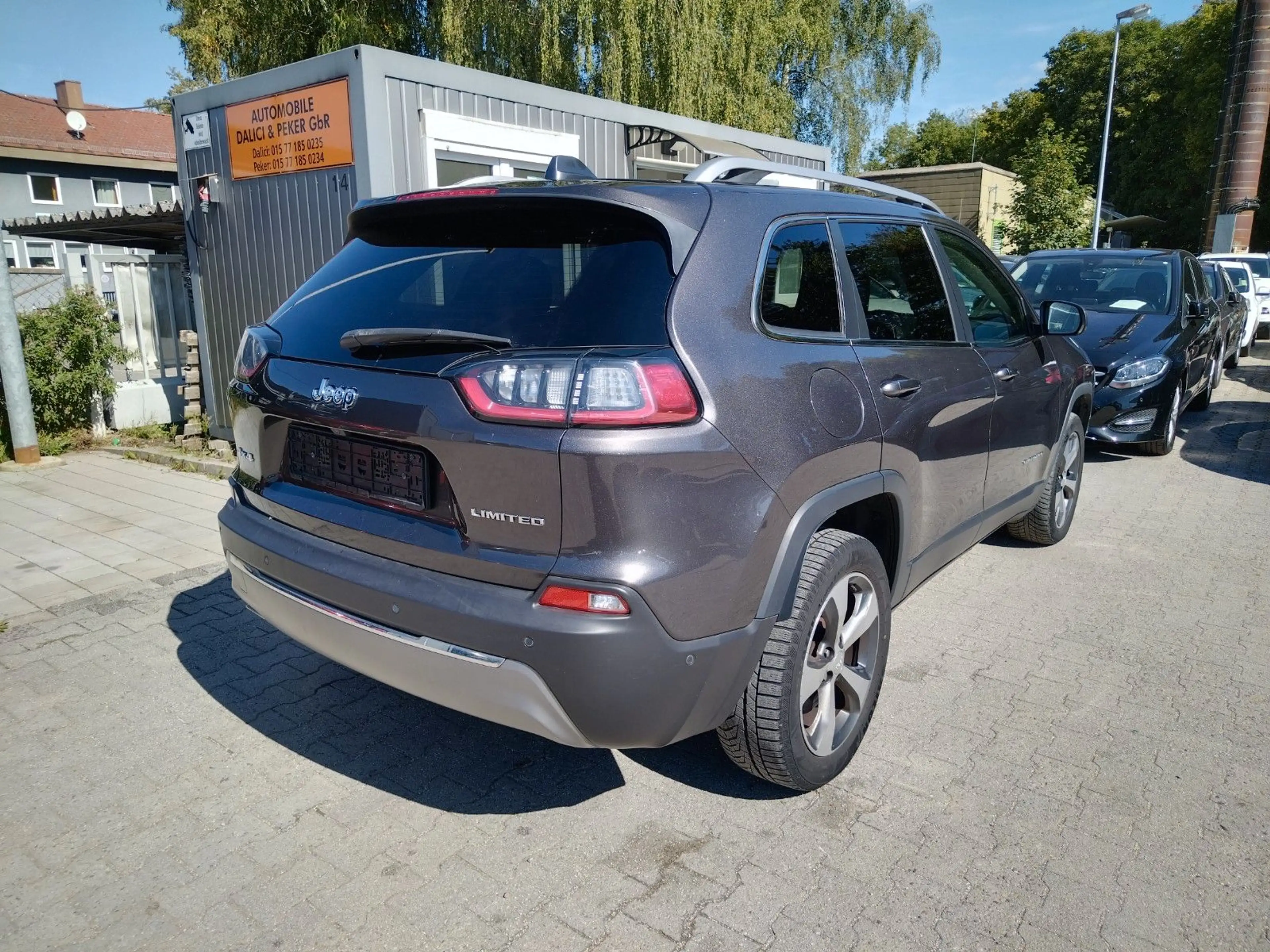 Jeep Cherokee Limited 4WD+LEDER+NAVI+CAM+ACC+SHZ+PDC — photo 6