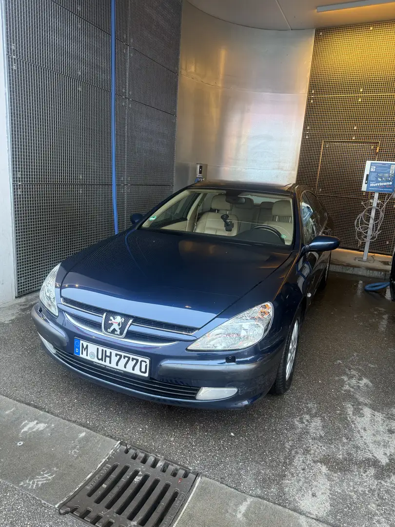 Peugeot 607 Presitige Blau - 1