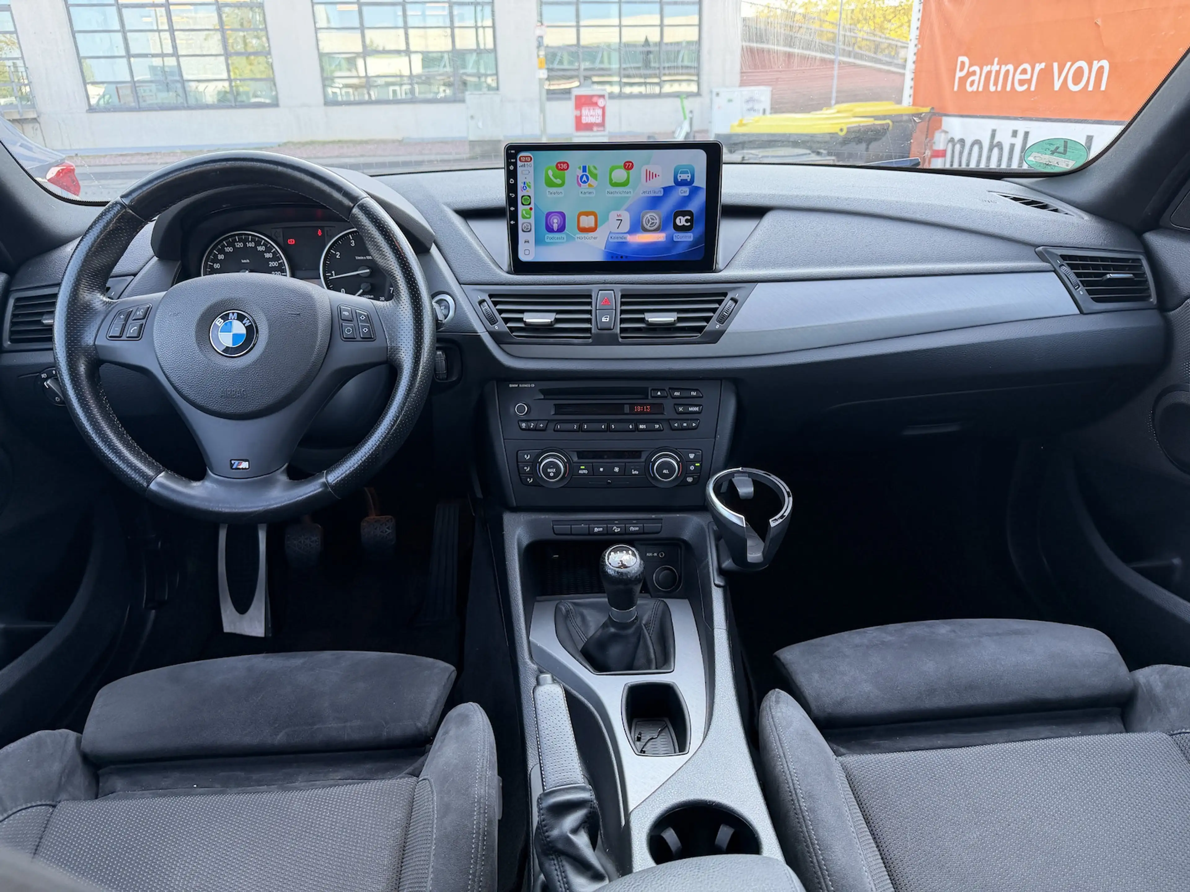 BMW X1 xDrive 20 i M-Sportpaket/Xenon Navi Carplay — photo 10