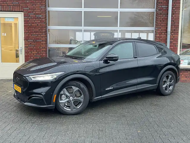 Ford Mustang Mach-E RWD 75 kWh | SOH 78% | Leder | Camera | Incl. BTW