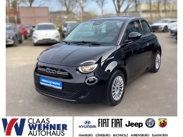 Fiat 500e Neuer Action *Spurhalteassist. *Bremsassist.