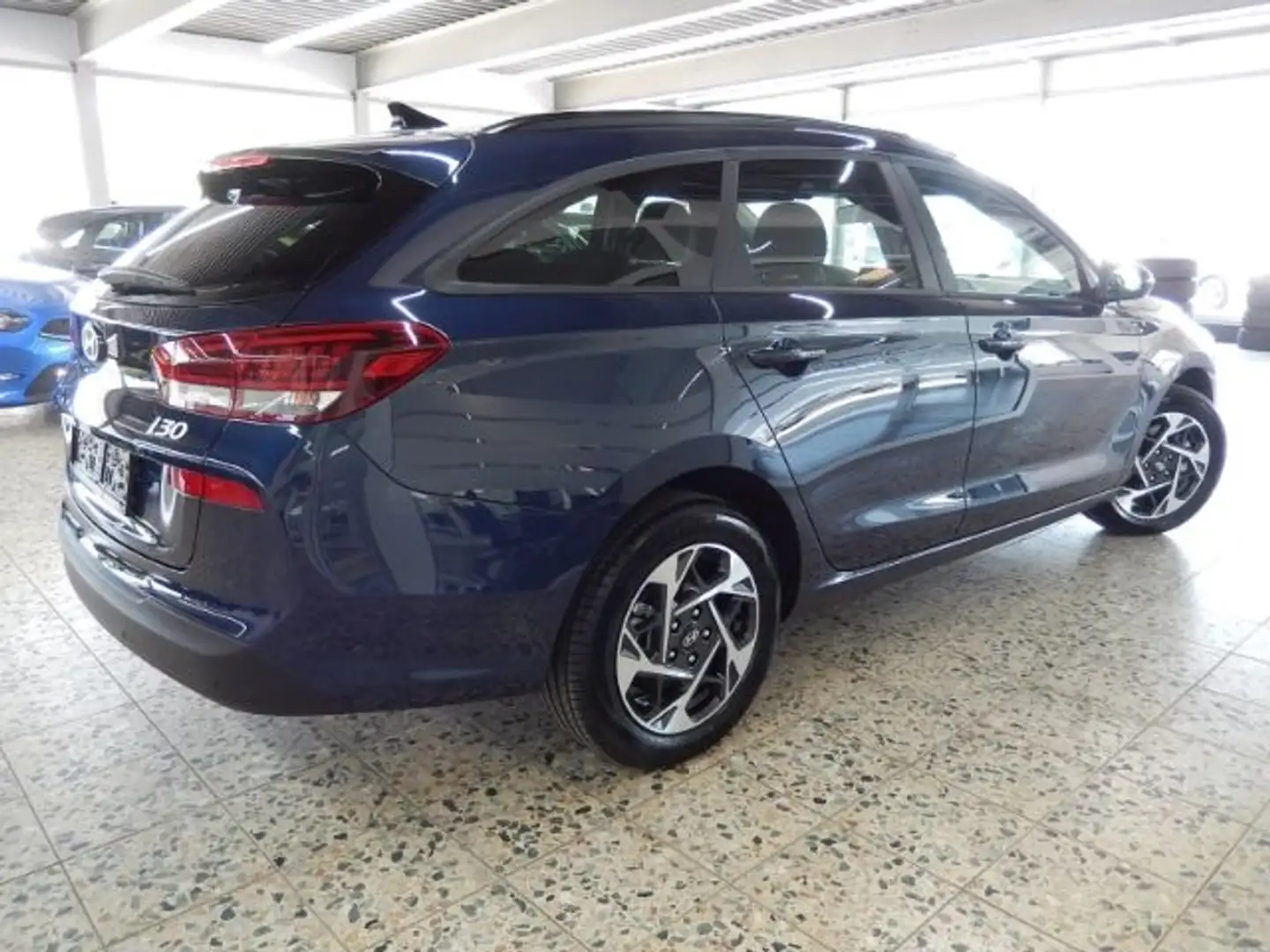 Hyundai i30 CW 1.5 GDI ''Family''/LED/Navi/Cam/Sitzhzg/5 Mavi - 2