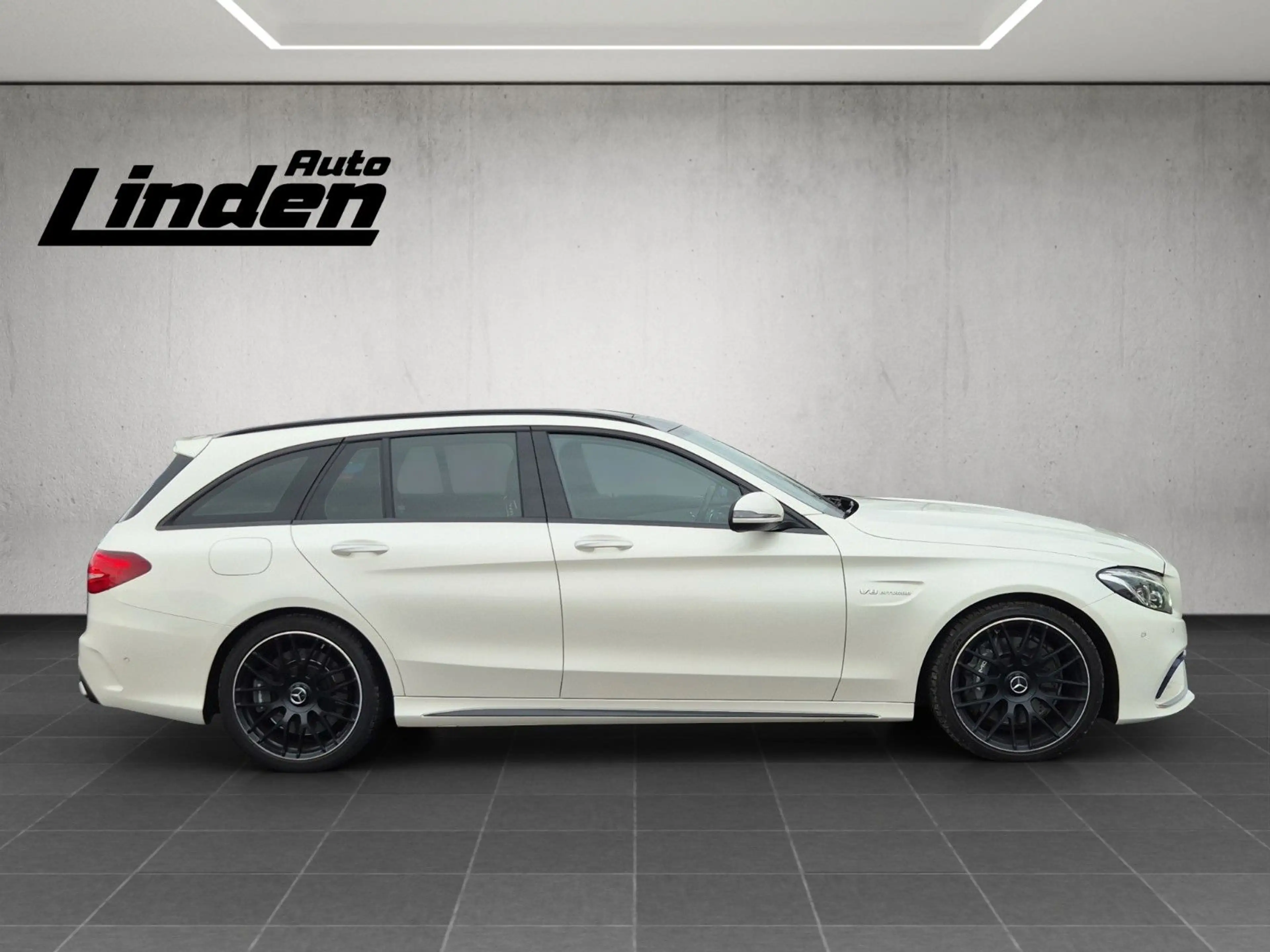 Mercedes-Benz C 63 AMG C63 AMG T Performance Pano Leder Kamera Keyless — photo 6