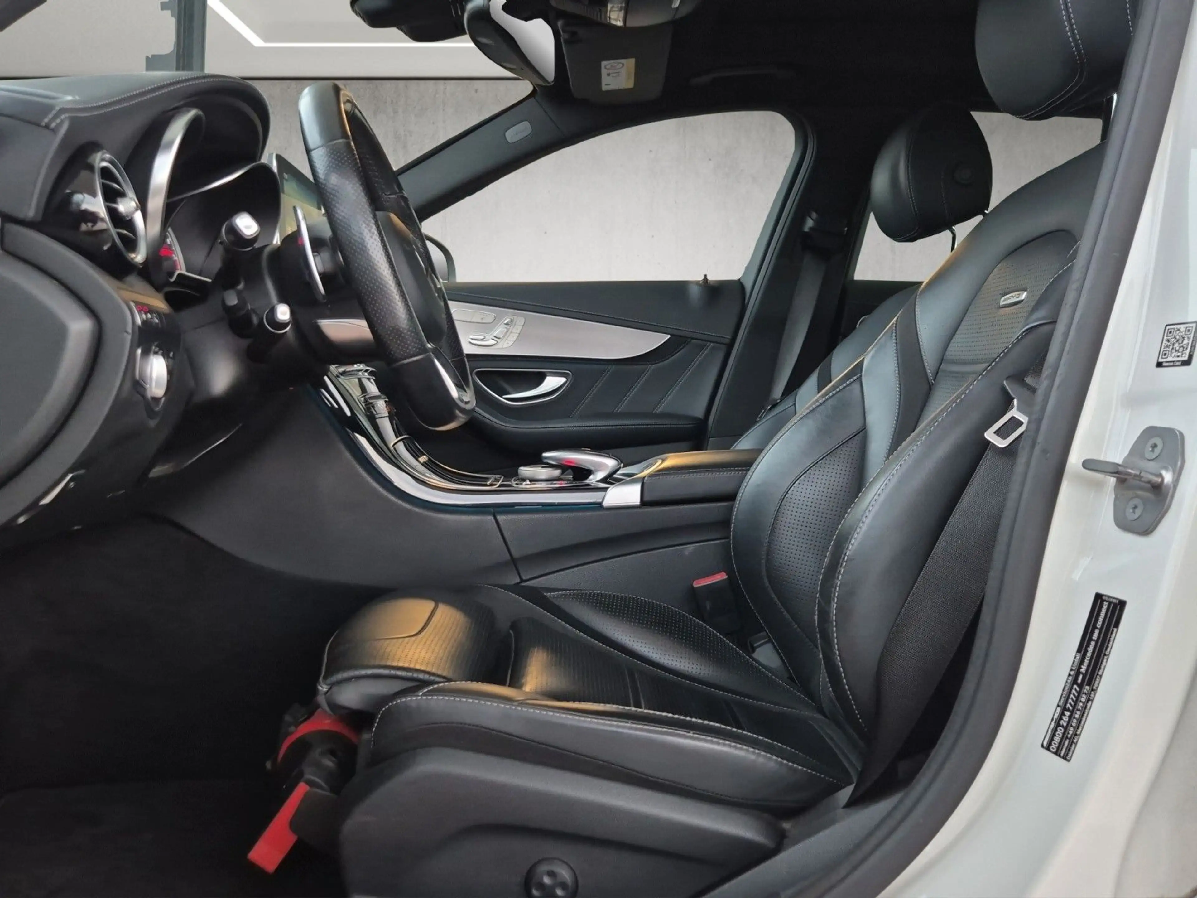 Mercedes-Benz C 63 AMG C63 AMG T Performance Pano Leder Kamera Keyless — photo 9