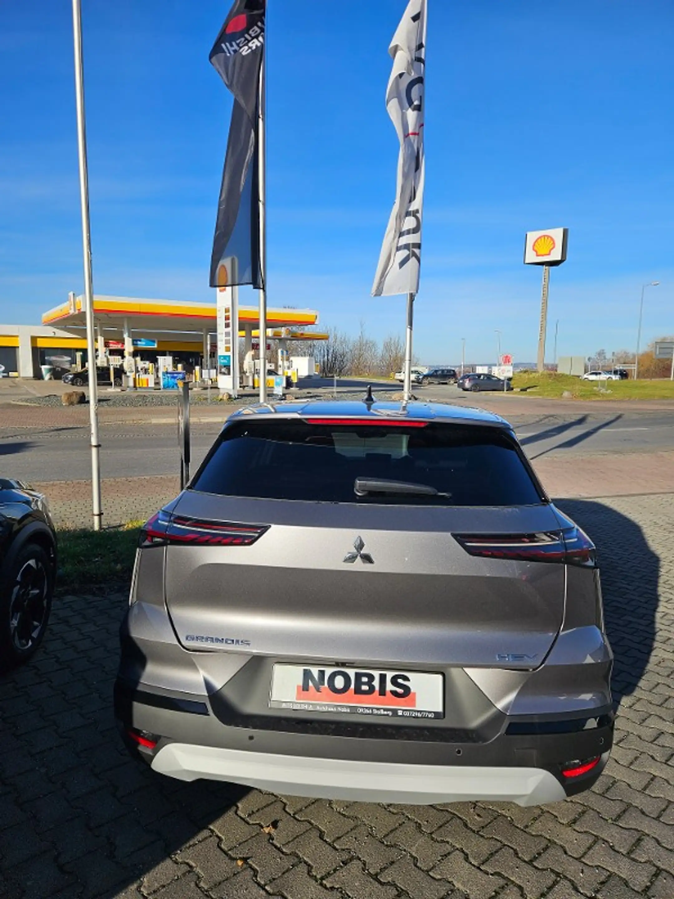 Mitsubishi Grandis Intro Edition 1.8 Hybrid — photo 5