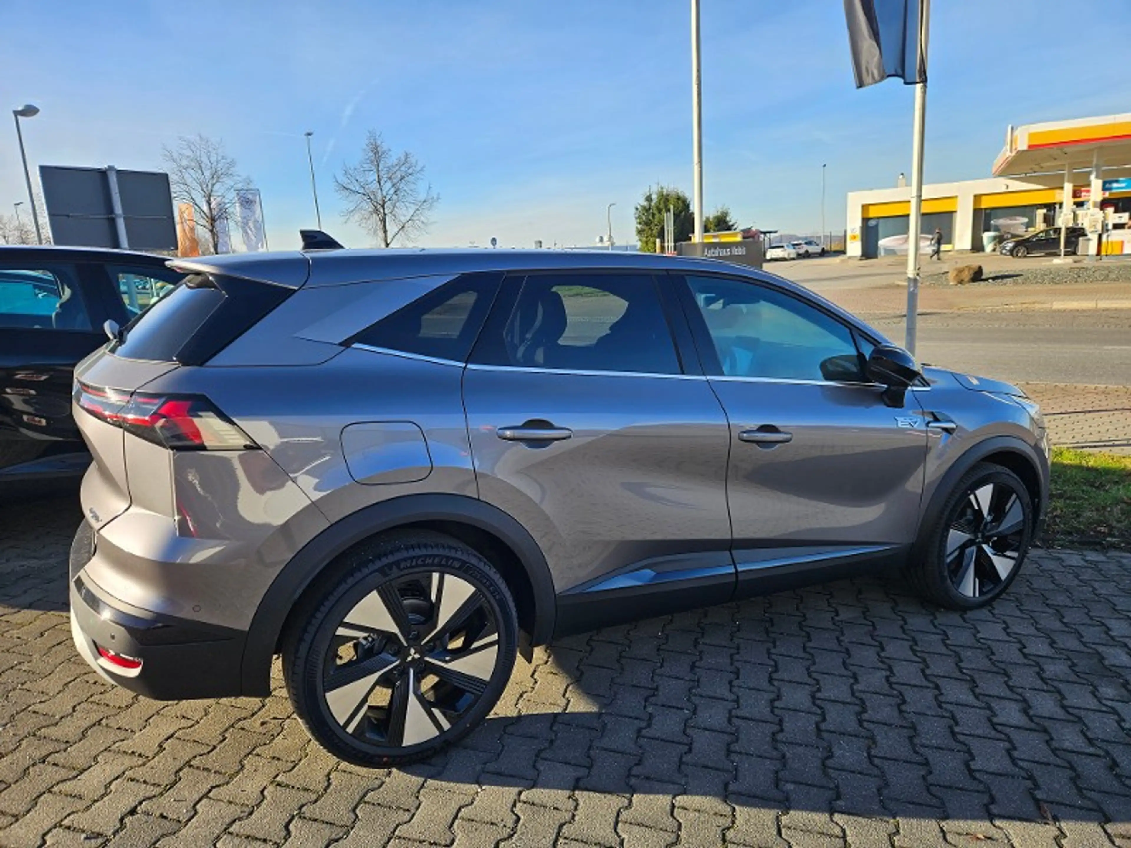 Mitsubishi Grandis Intro Edition 1.8 Hybrid — photo 4