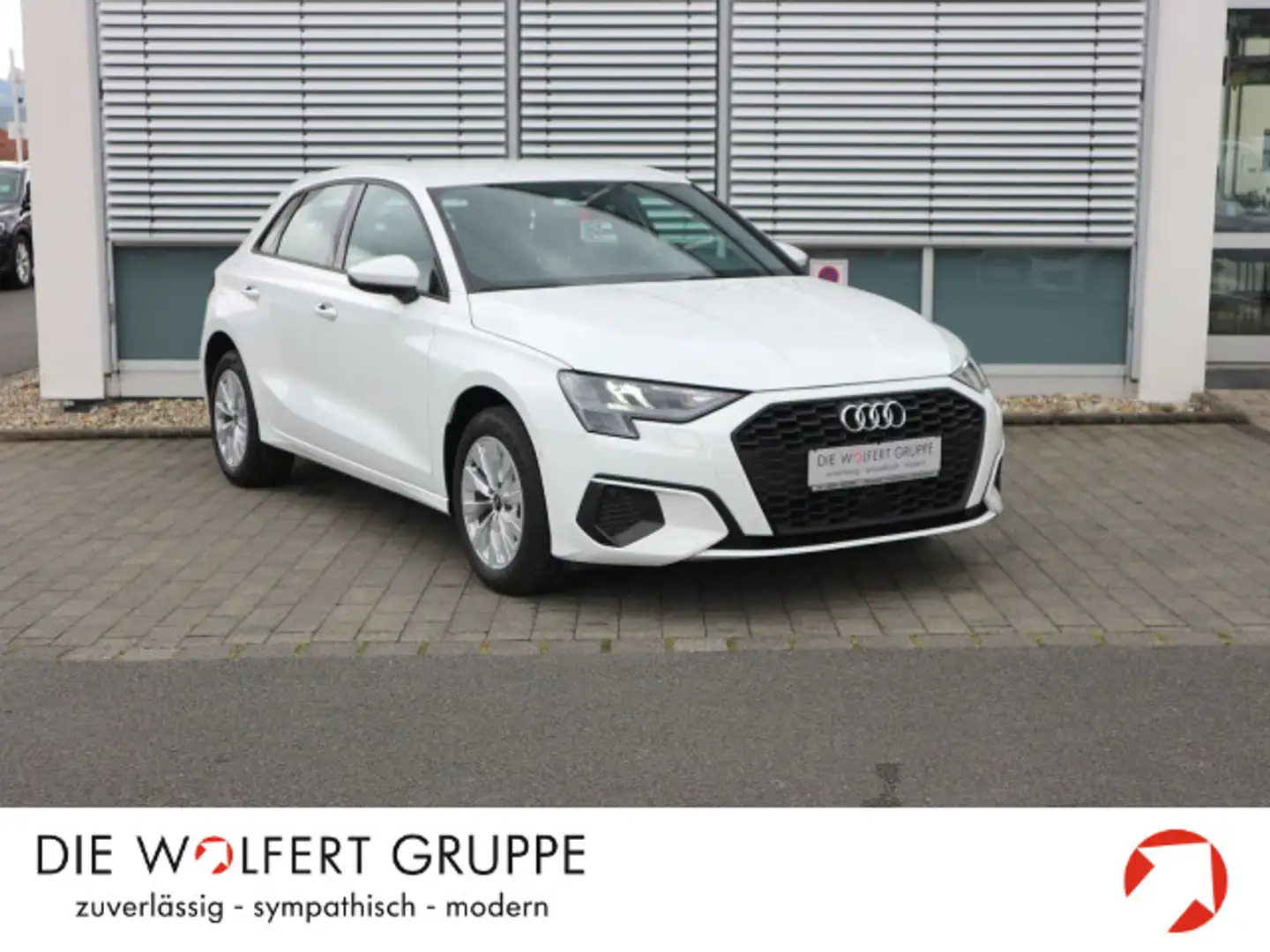 Audi A3 40 TFSI e 0,5%*AHK*Carplay*ACC*SHZ Weiß - 1