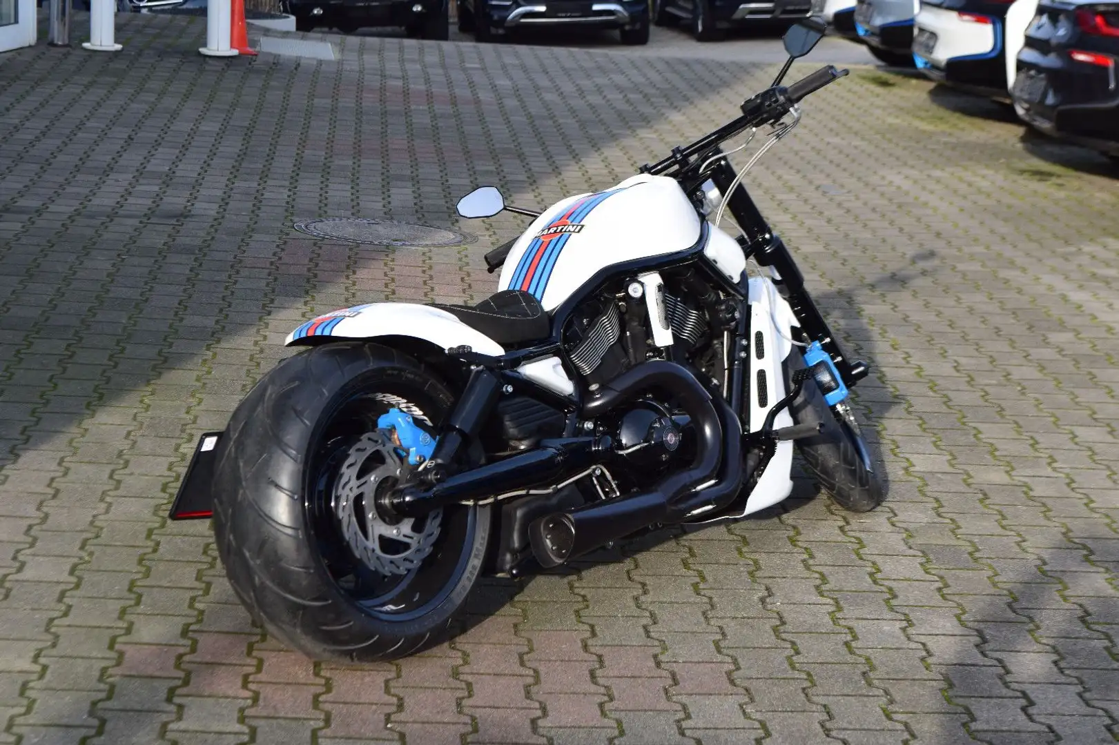 Harley-Davidson Night Rod Special/Cult-Werk Custom/Airride/260er Blanco - 1