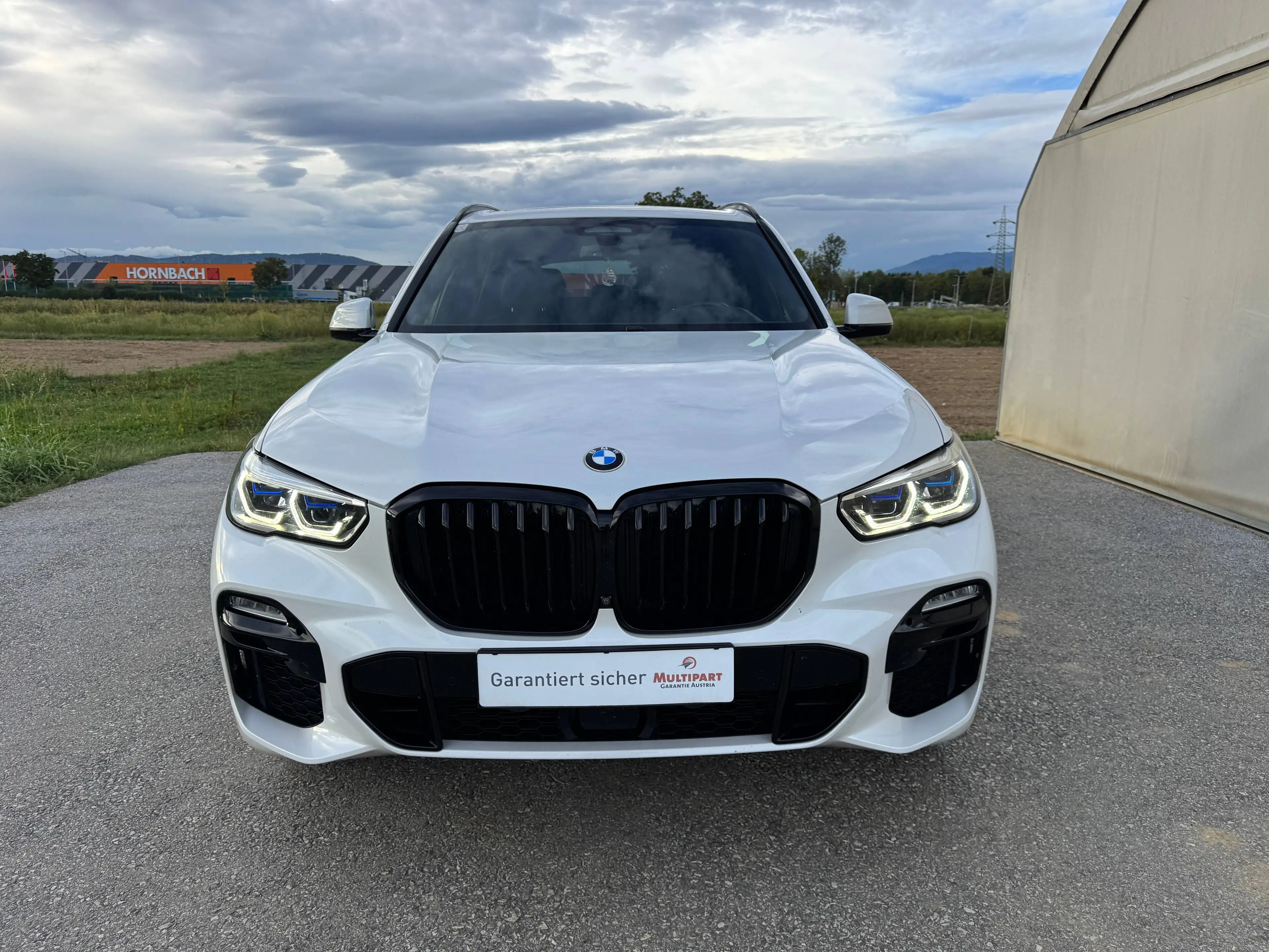 BMW X5 X5 xDrive30d Aut. *M Sport; PANO; IAL; Luft; AHK uvm.* — photo 2
