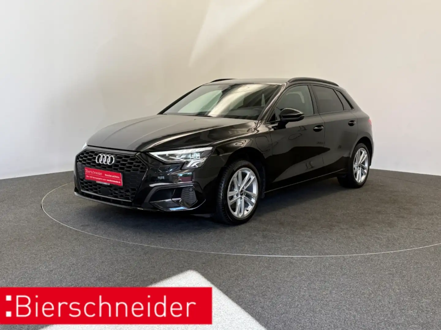 Audi A3 Sportback 40 TFSI e S tronic line advanced VIRTUAL Schwarz - 1