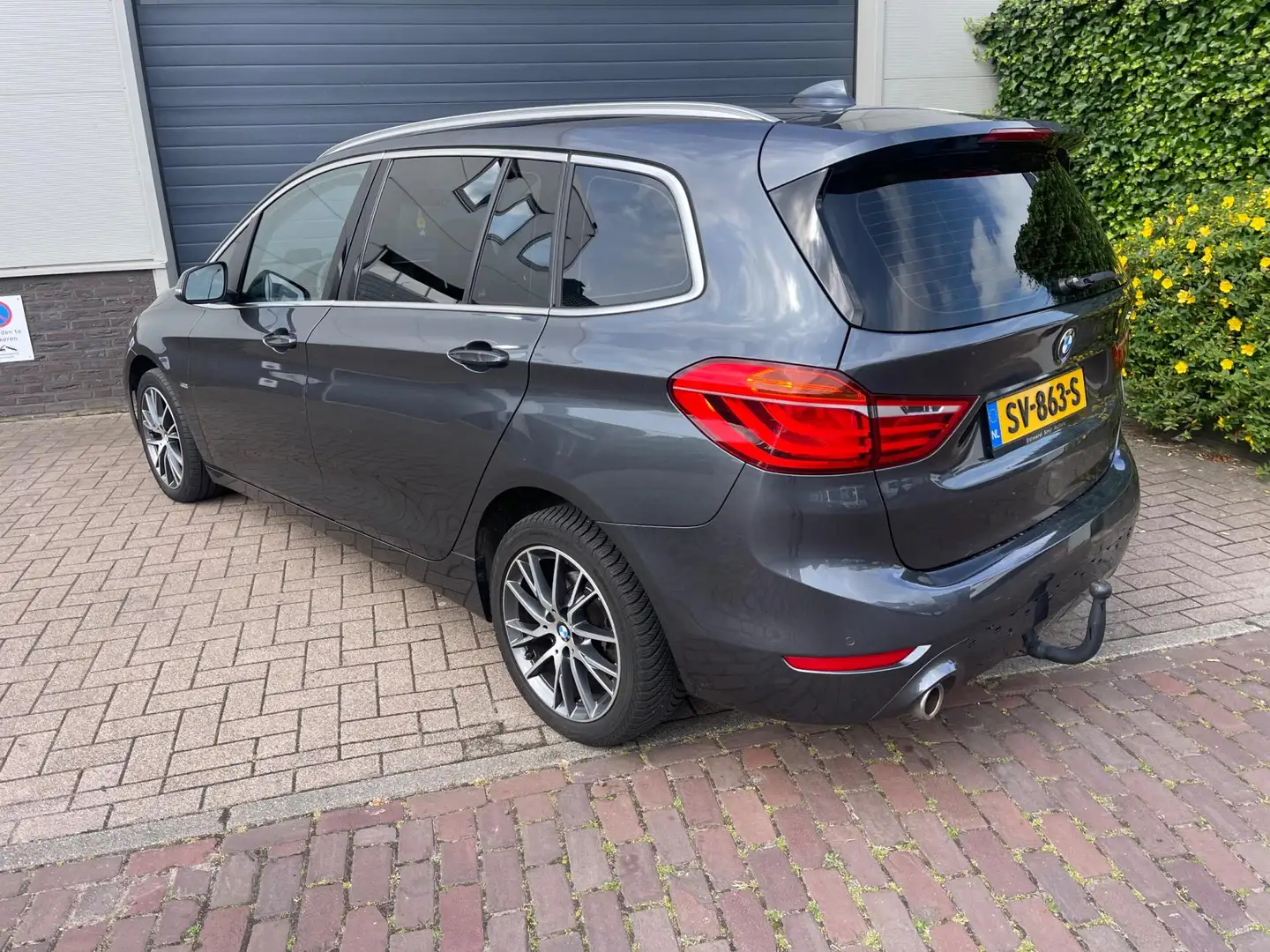 BMW 218 2-serie Gran Tourer 218i 7p. High Executive Launch Grijs - 2