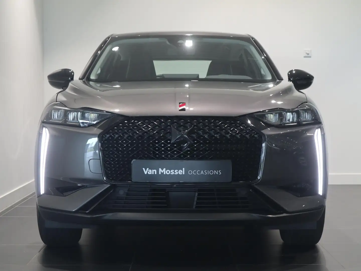DS Automobiles DS 3 E-Tense Performance Line 54 kWh - NAVIGATIE - ALCA Gris - 2