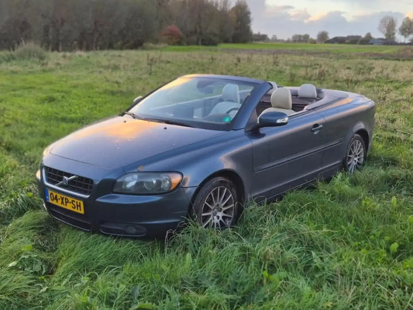 Volvo C70 C70 2.4 D5 Kinetic Albastru - 1