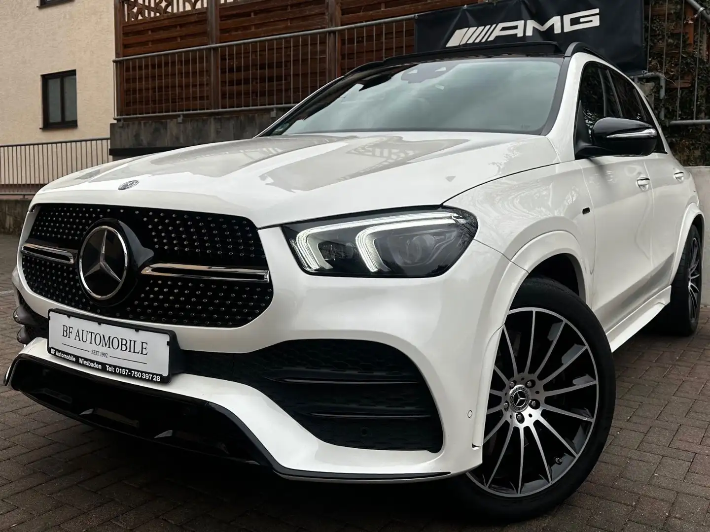 Mercedes-Benz GLE 350 de 4M AMG PANO*AHK*MBeam*Burm*Distr*360° Wit - 1