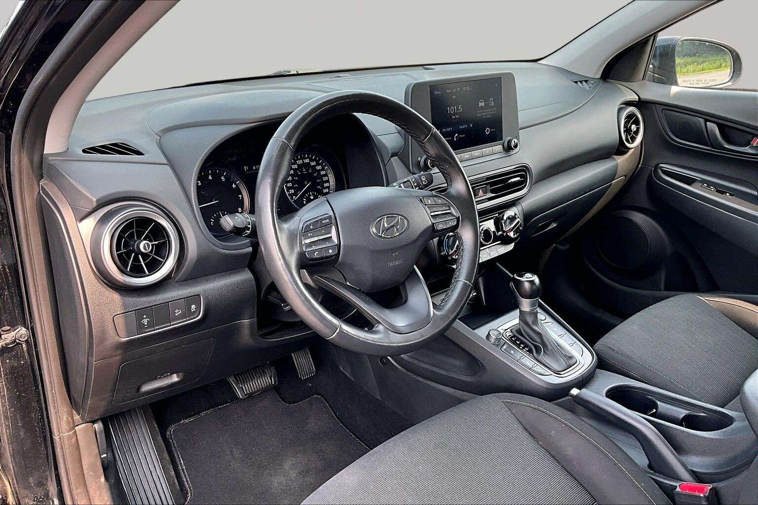 2023 Hyundai Kona Preferred | Heated Seats | CarPlay | Backup Camera — снимка 1