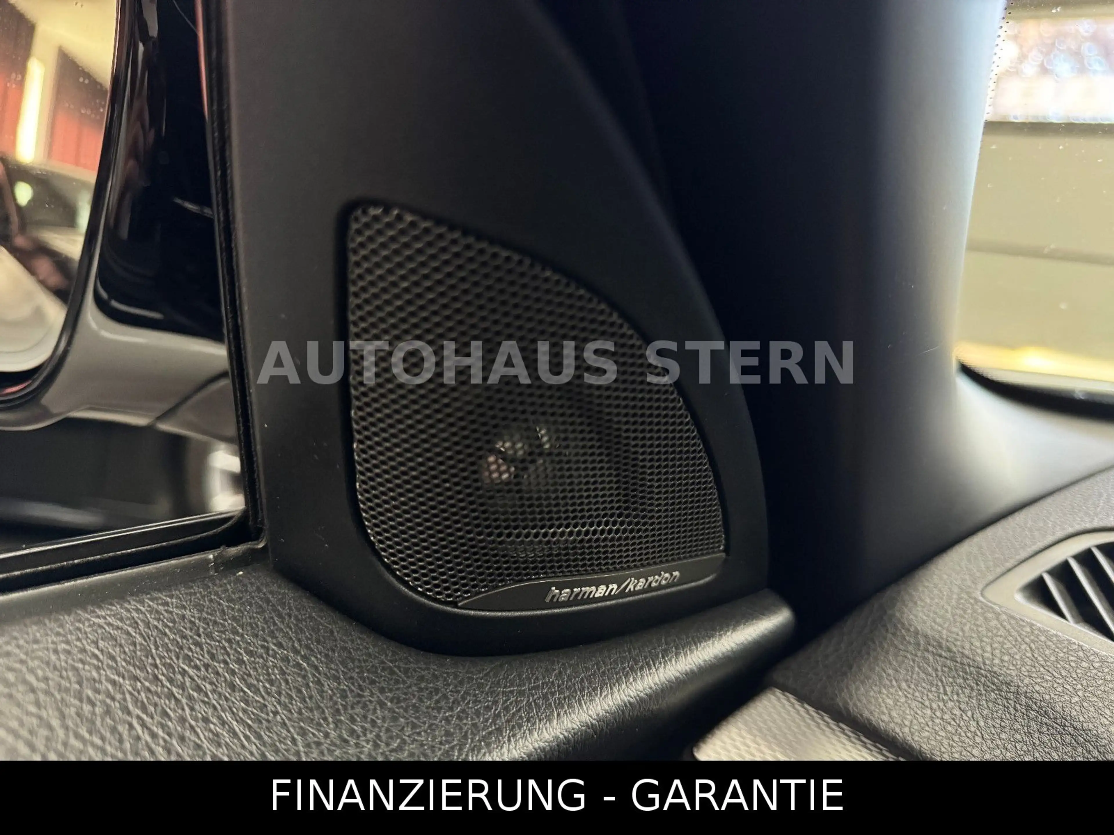 BMW 235 i Cabrio 8fach H&K Open-Air-Paket Tempomat — photo 29