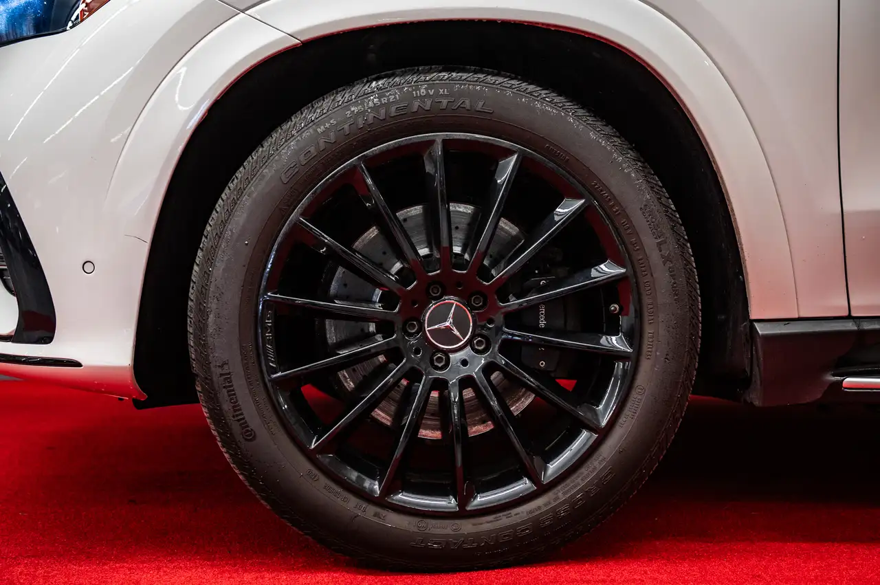 Mercedes-Benz GLE photo Mercedes-Benz GLE