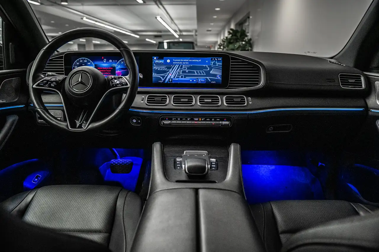 Mercedes-Benz GLE photo Mercedes-Benz GLE
