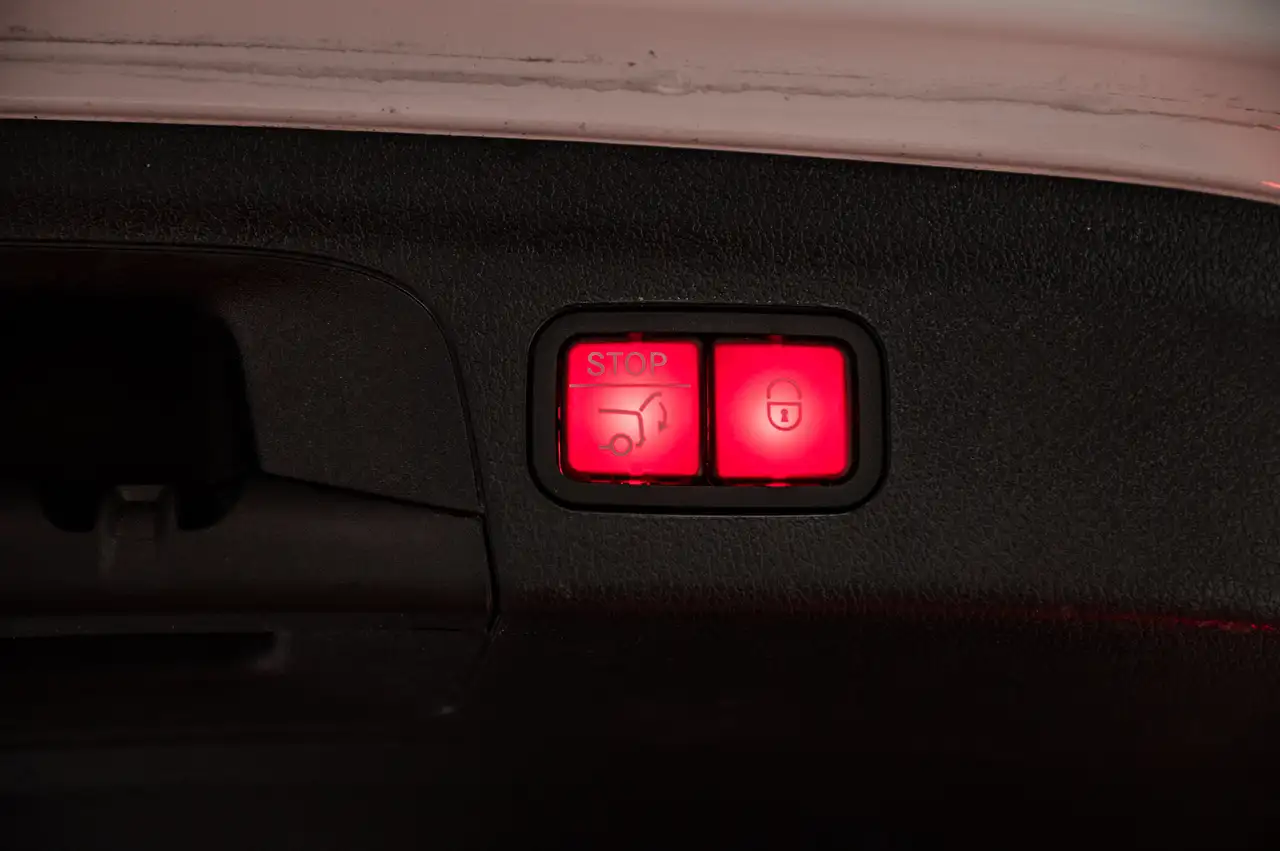 Mercedes-Benz GLE photo Mercedes-Benz GLE