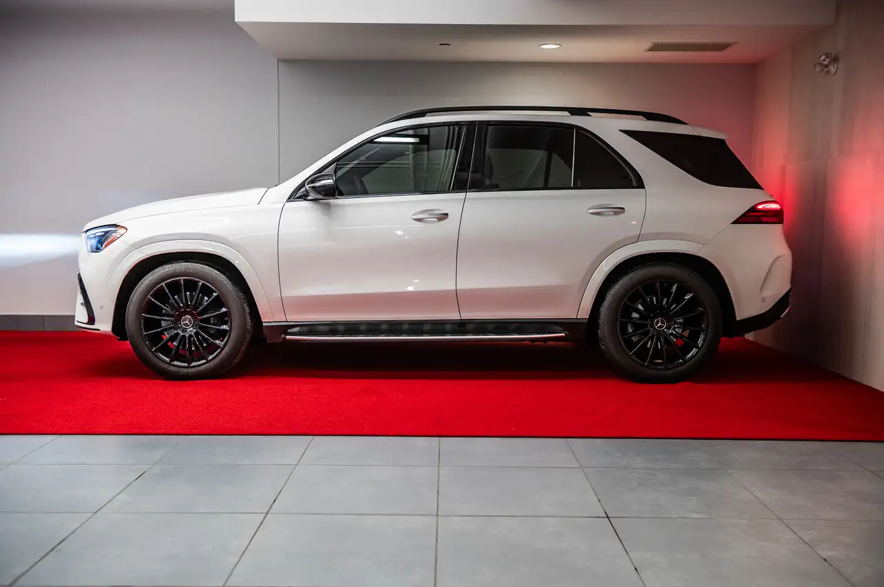Mercedes-Benz GLE photo Mercedes-Benz GLE