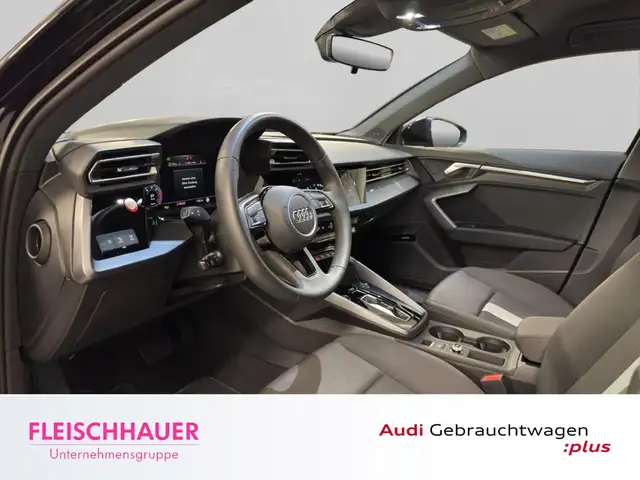Audi A3 view 9