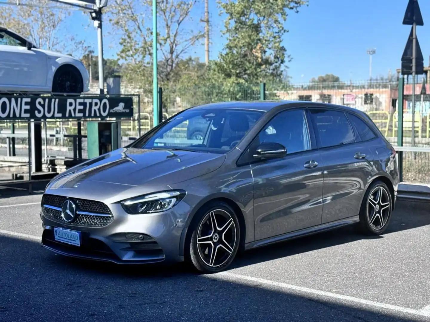 Mercedes-Benz B 200 d Automatic AMG Line Premium 150CV Ambient light Grau - 1