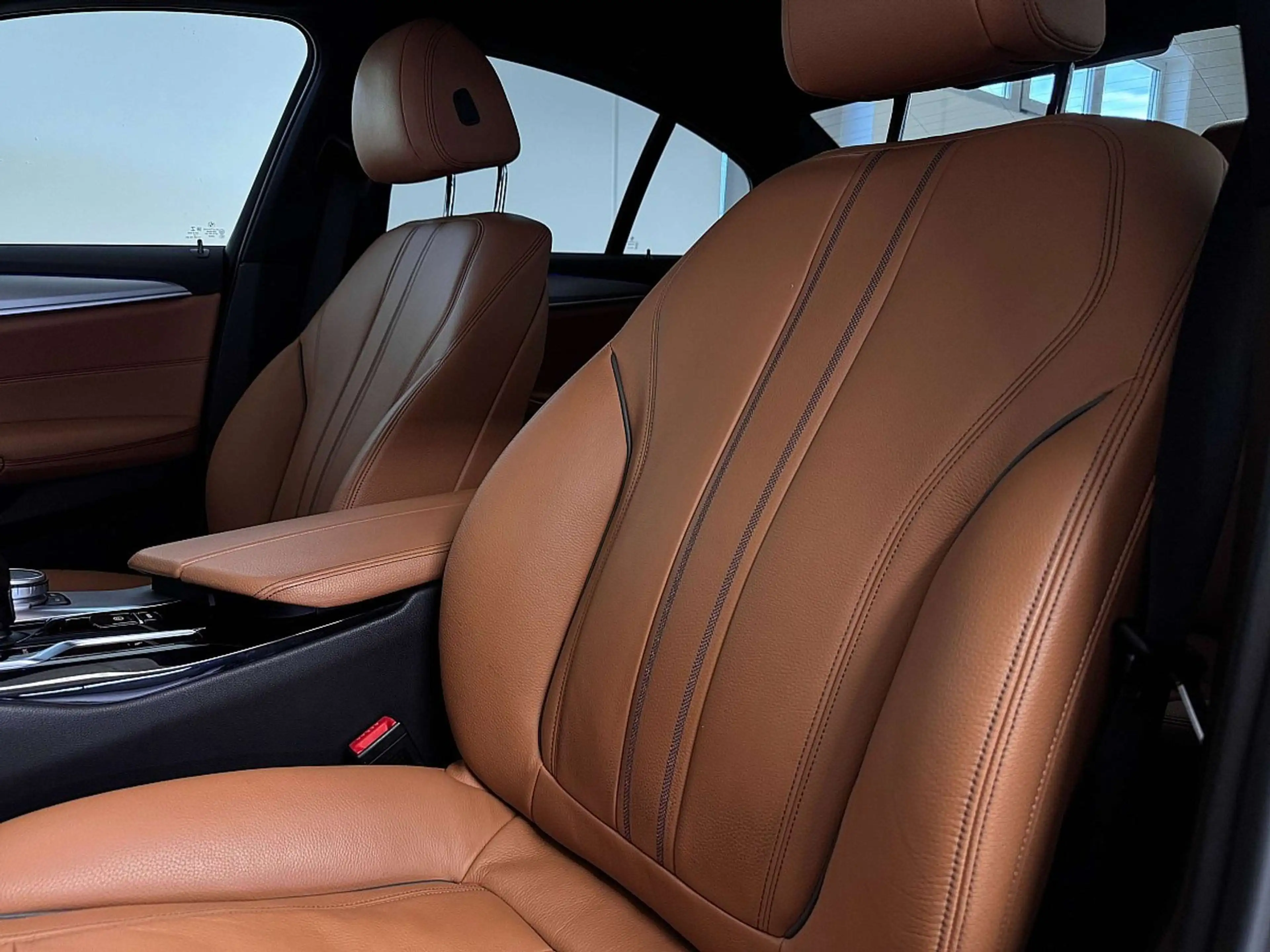 BMW 530 i Aut.*1.BESITZ*HARMAN-KARDON*LED*SHZ* — photo 14