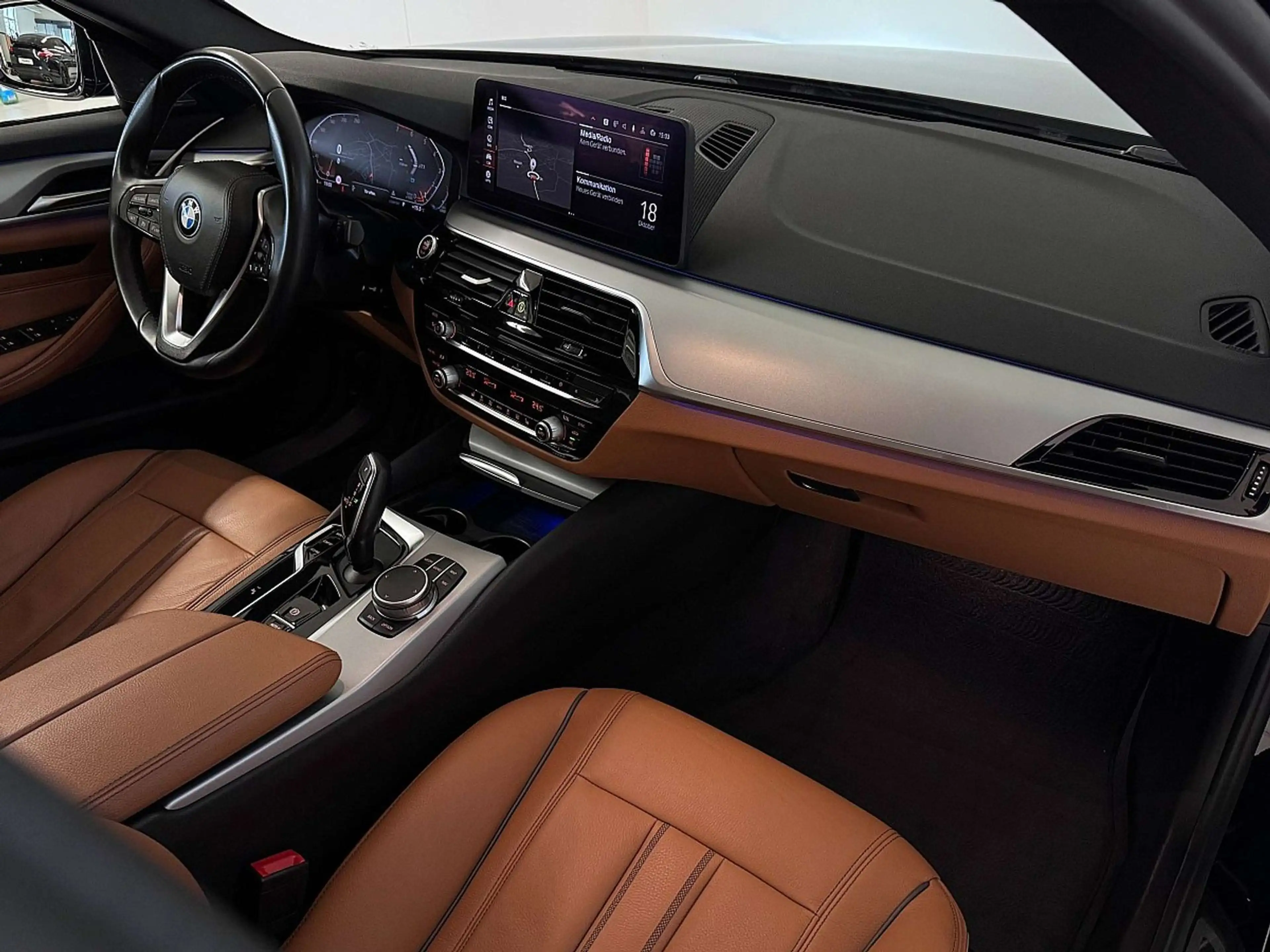 BMW 530 i Aut.*1.BESITZ*HARMAN-KARDON*LED*SHZ* — photo 13